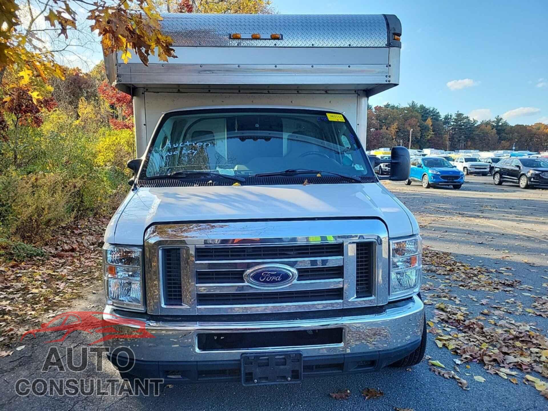 FORD ECONOLINE 2017 - 1FDWE3FS3HDC16219