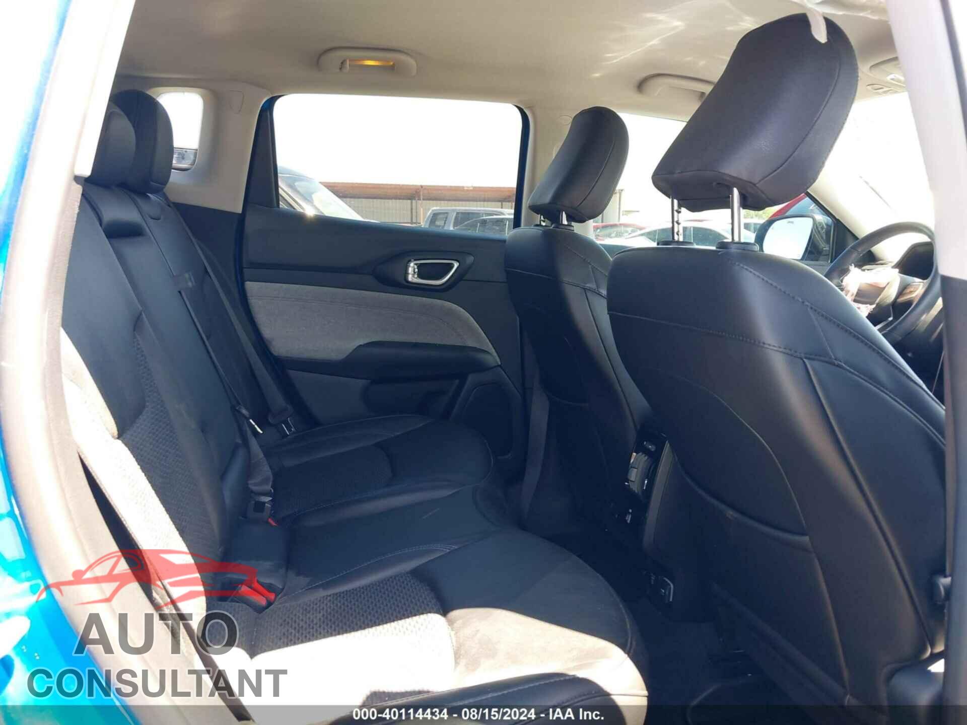 JEEP COMPASS 2022 - 3C4NJCBB8NT104068