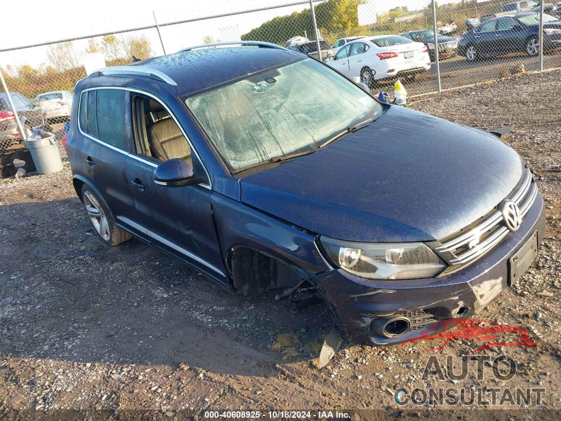 VOLKSWAGEN TIGUAN 2016 - WVGBV7AX4GW075673