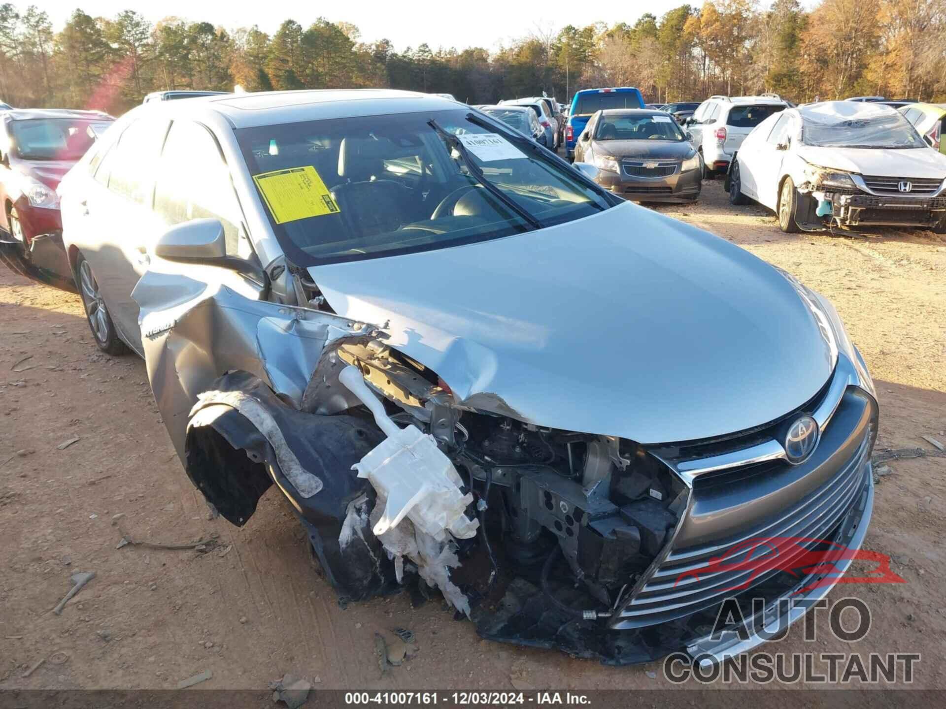 TOYOTA CAMRY HYBRID 2016 - 4T1BD1FK9GU196322