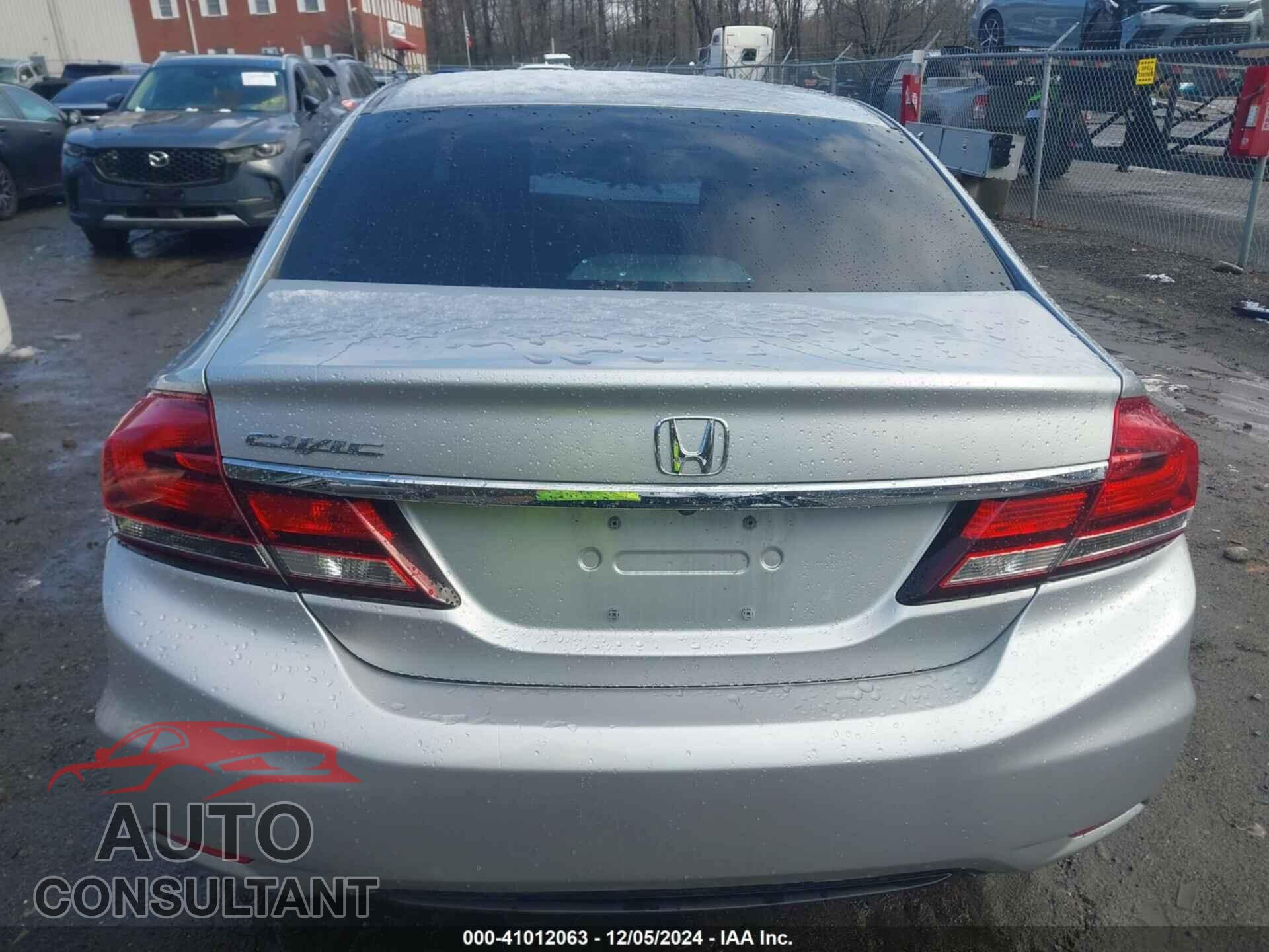 HONDA CIVIC 2015 - 19XFB2F51FE116102