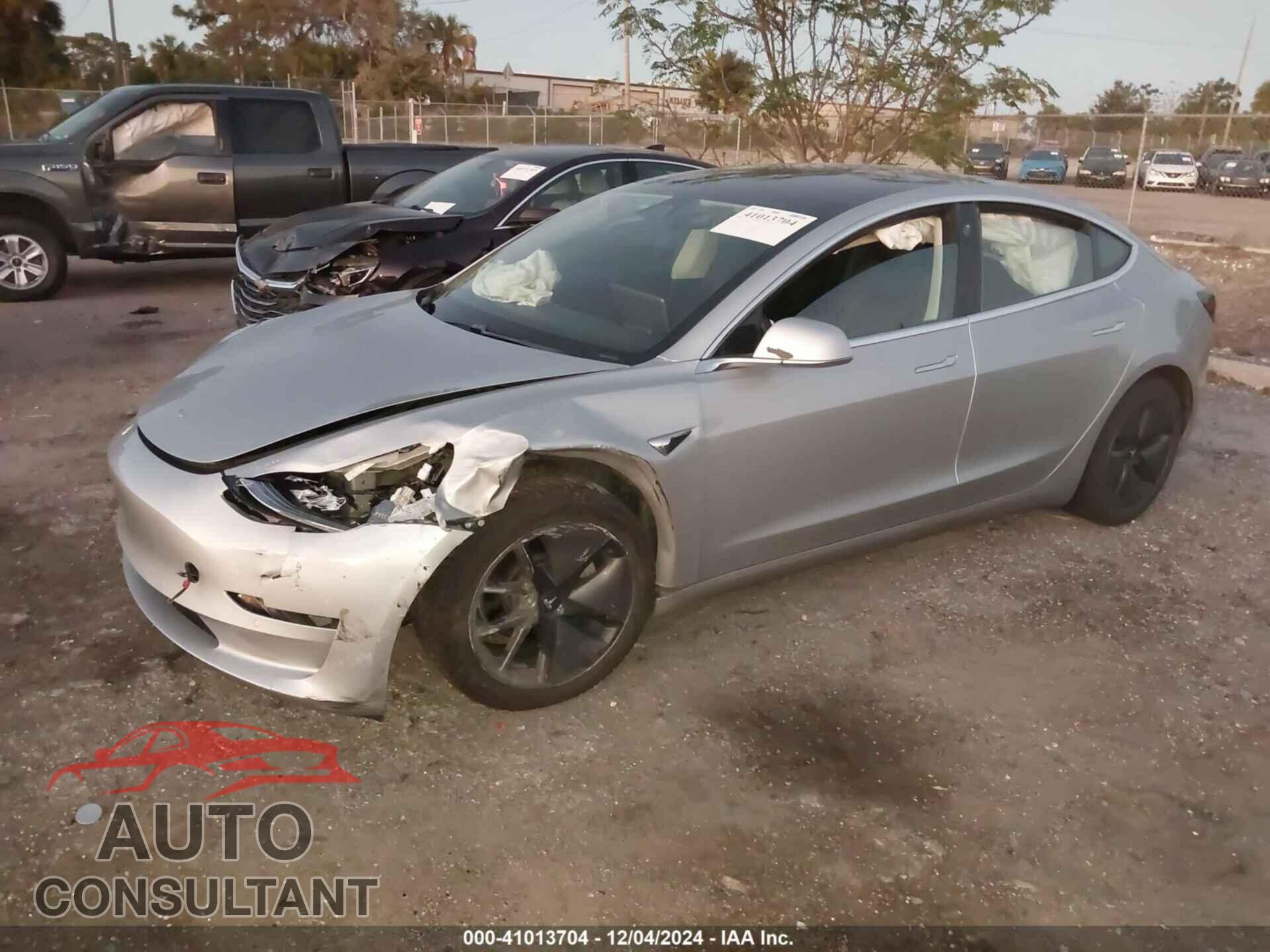 TESLA MODEL 3 2018 - 5YJ3E1EB5JF065265