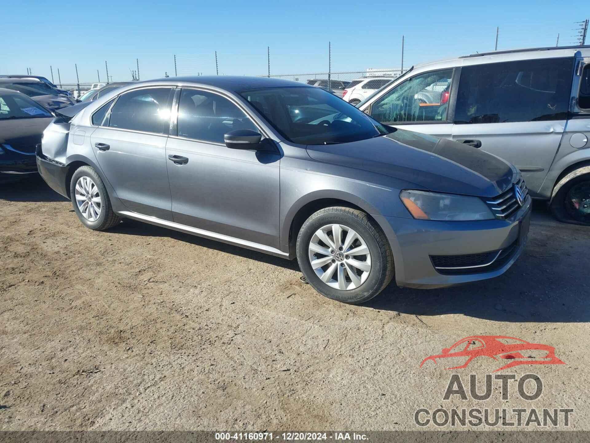 VOLKSWAGEN PASSAT 2013 - 1VWAH7A35DC092805