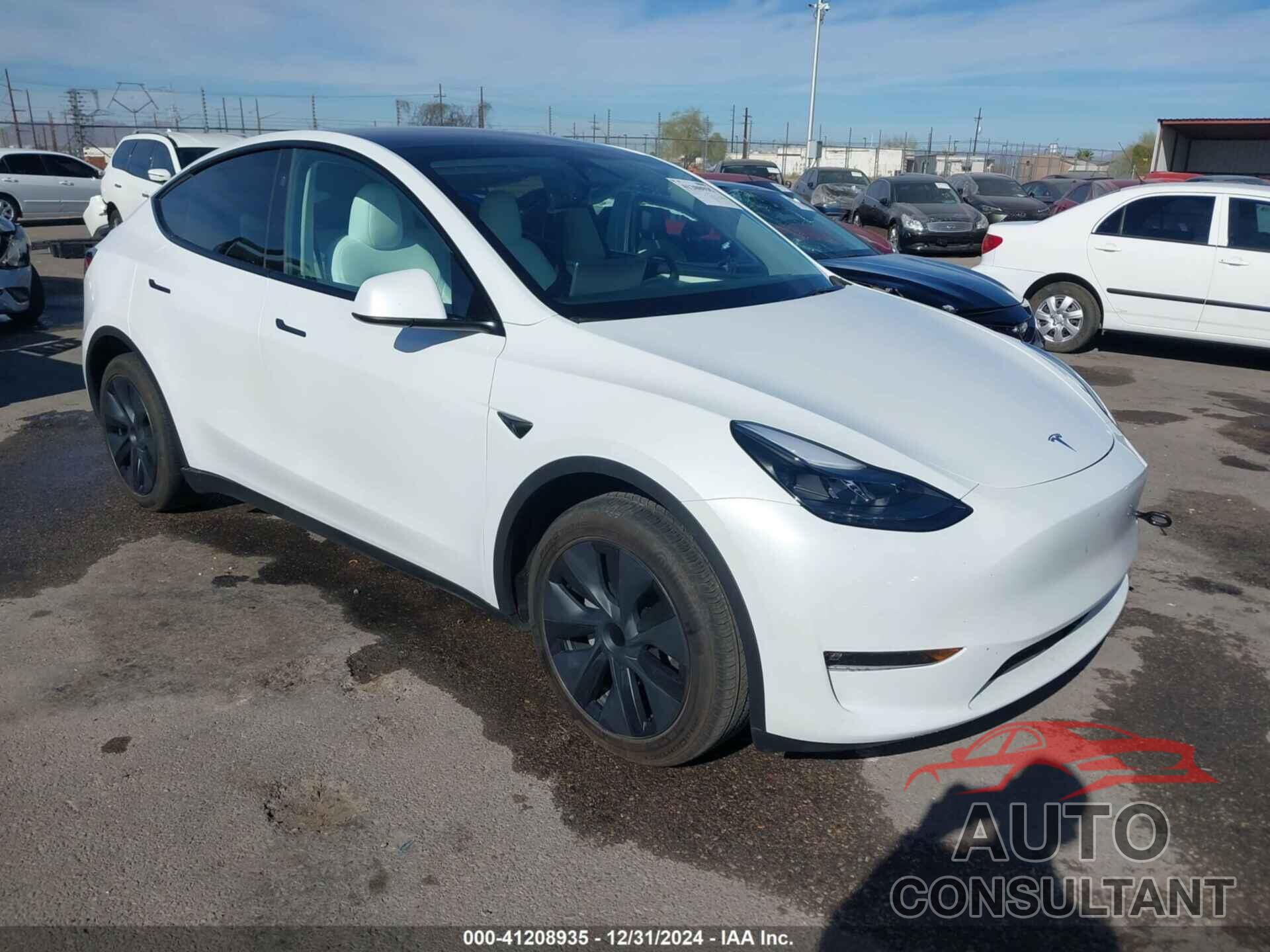 TESLA MODEL Y 2024 - 7SAYGDEE1RF150937