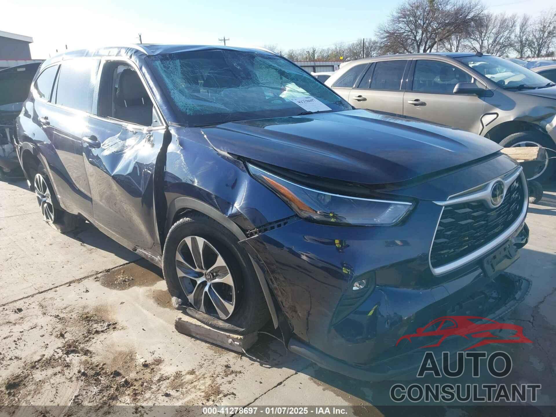 TOYOTA HIGHLANDER 2022 - 5TDGZRAH2NS541617