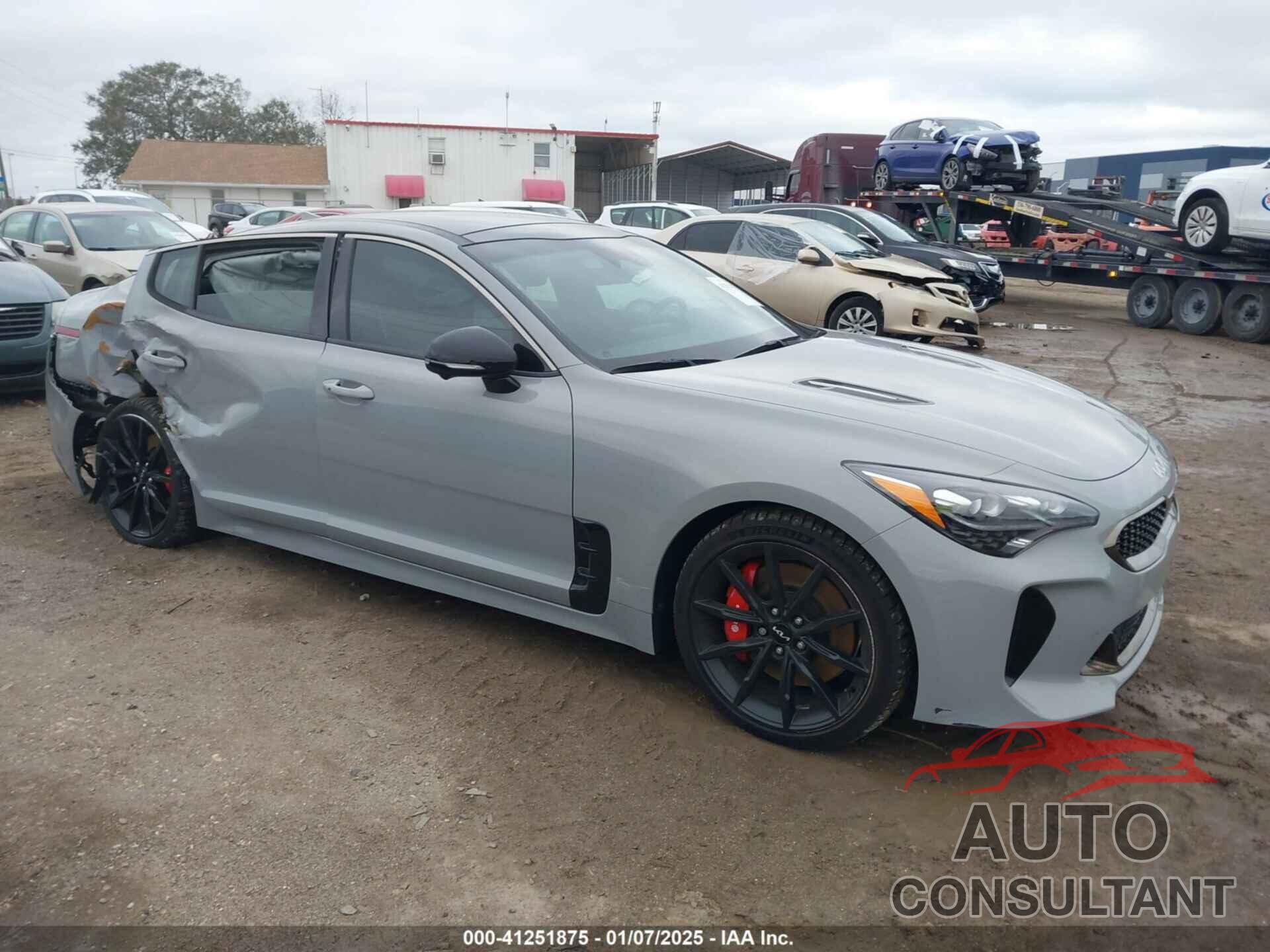 KIA STINGER 2023 - KNAE55LC9P6125755