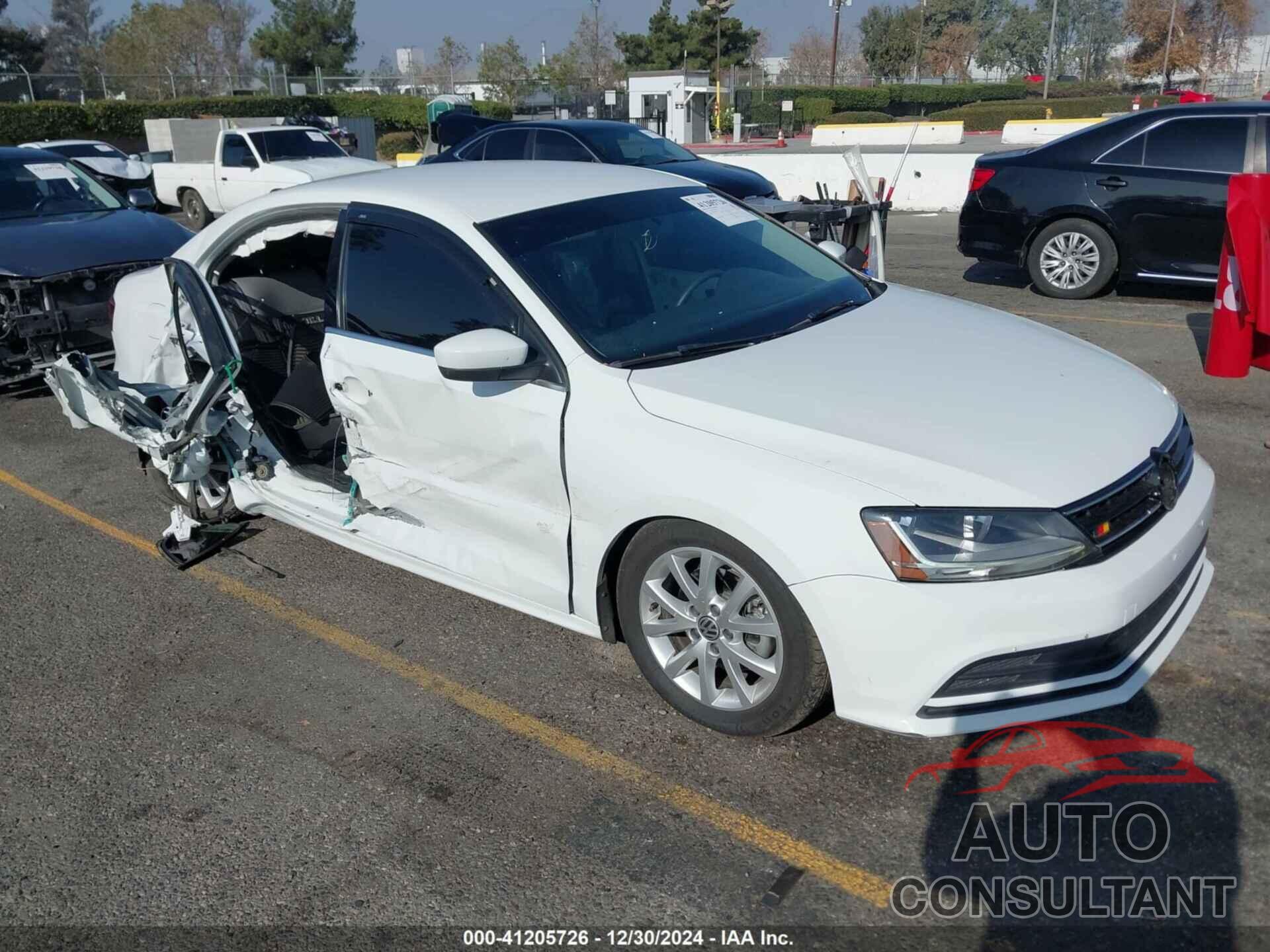 VOLKSWAGEN JETTA 2017 - 3VW2B7AJ0HM267955