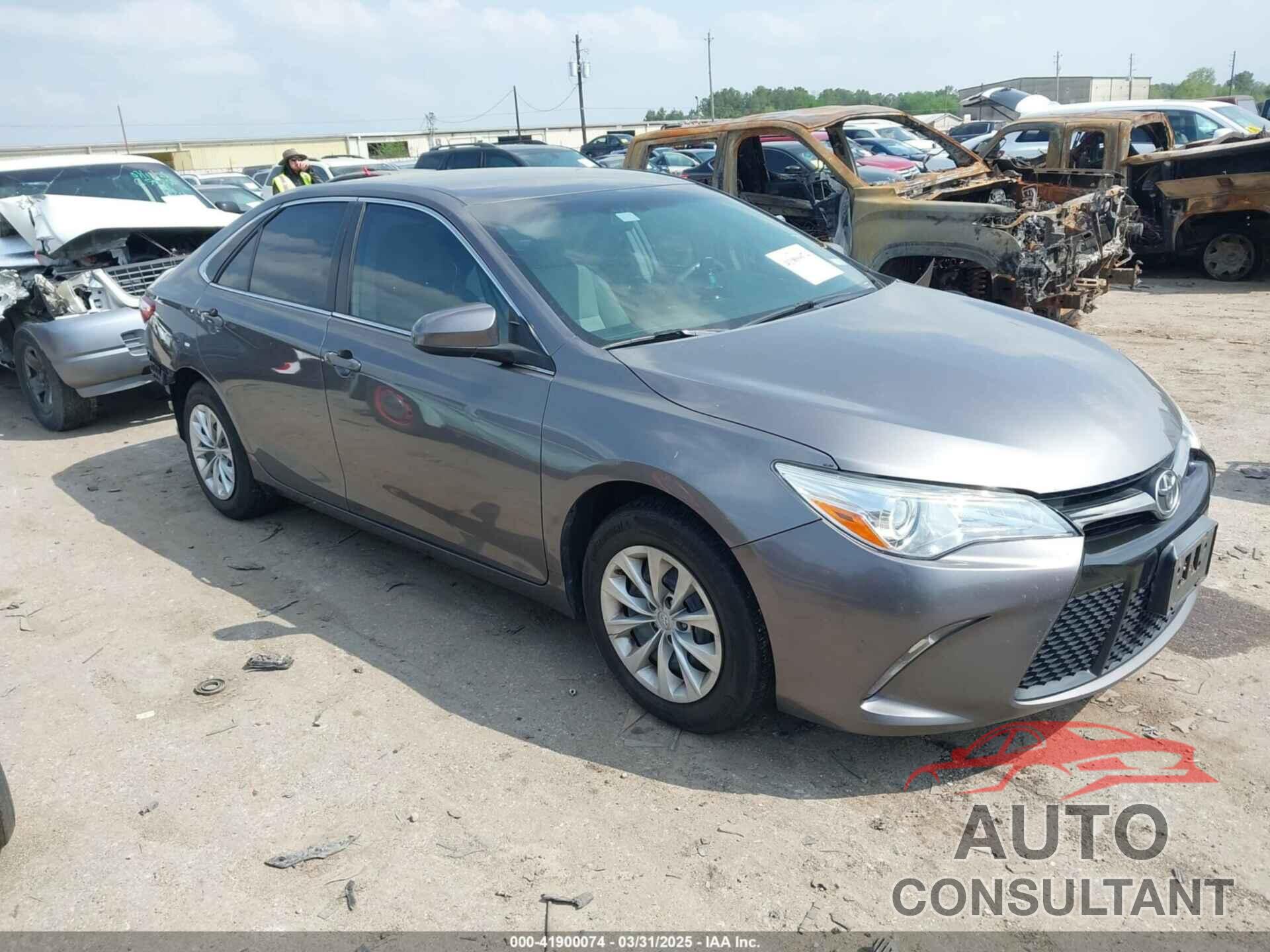 TOYOTA CAMRY 2016 - 4T4BF1FKXGR521530