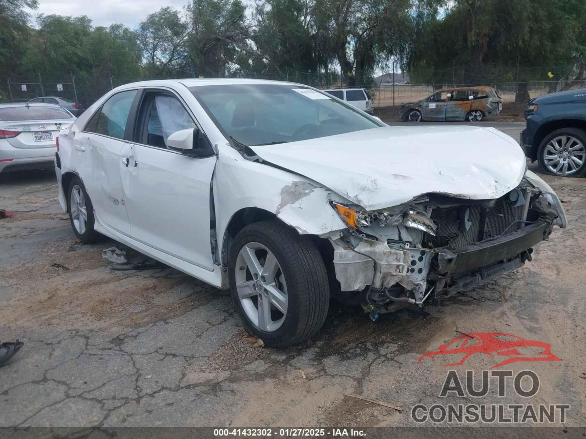 TOYOTA CAMRY 2014 - 4T1BF1FK3EU862131