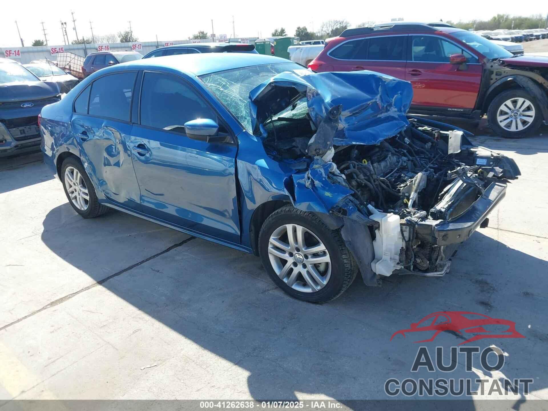 VOLKSWAGEN JETTA 2018 - 3VW2B7AJ5JM225982