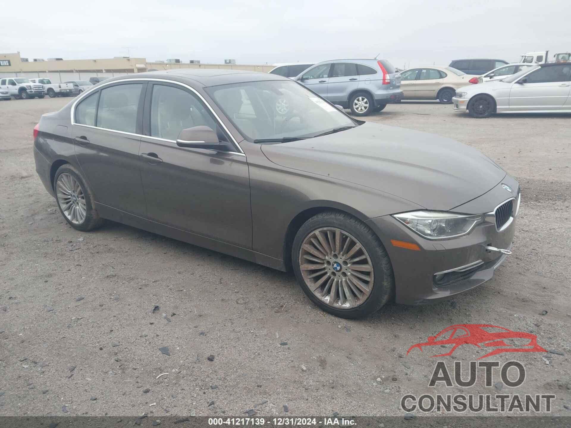 BMW 328I 2013 - WBA3B3C59DF536381