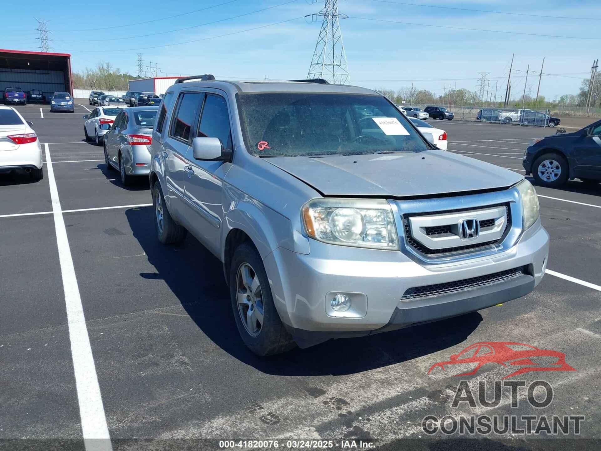HONDA PILOT 2011 - 5FNYF3H6XBB055684
