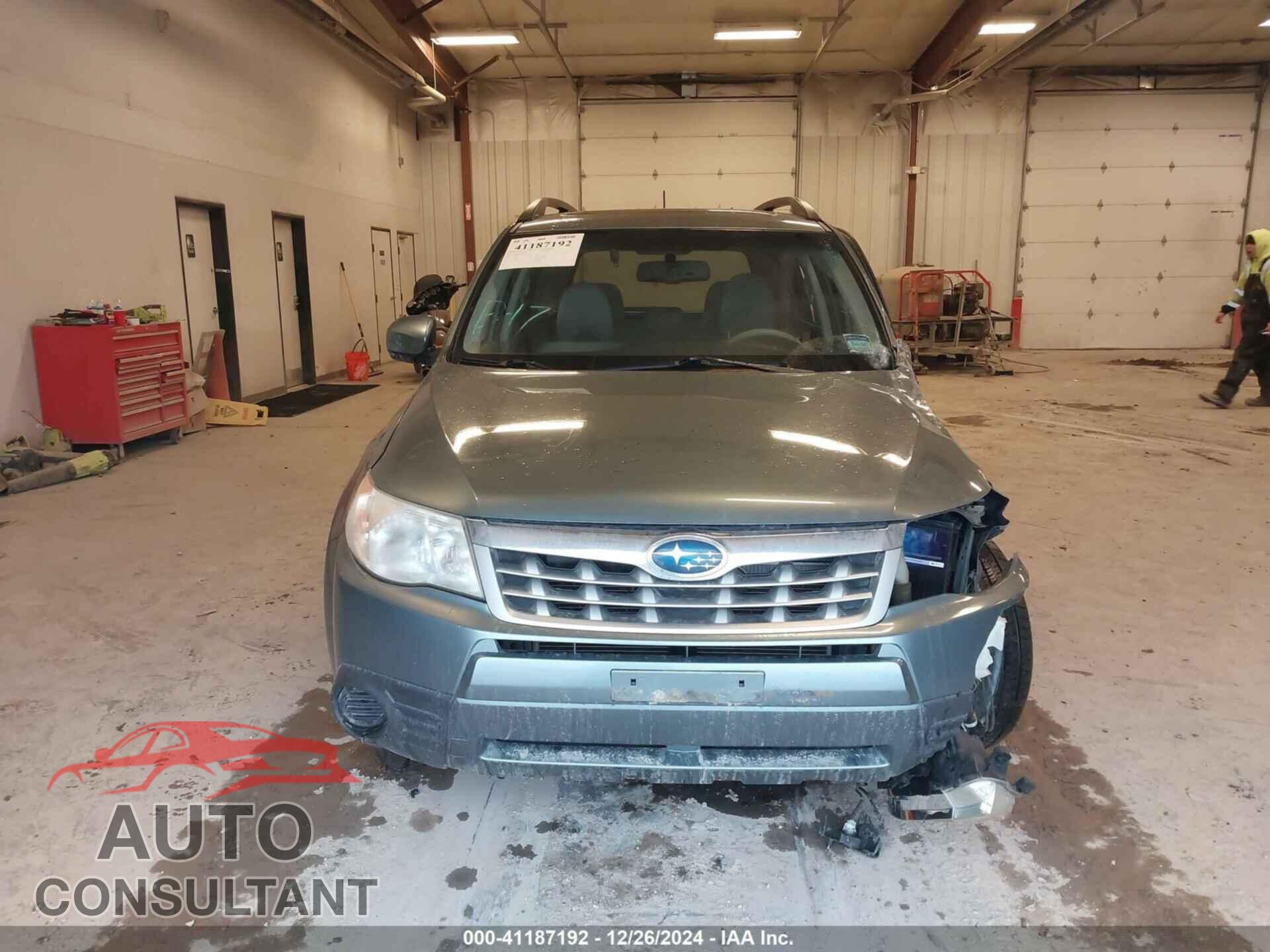 SUBARU FORESTER 2011 - JF2SHBDC8BH764721