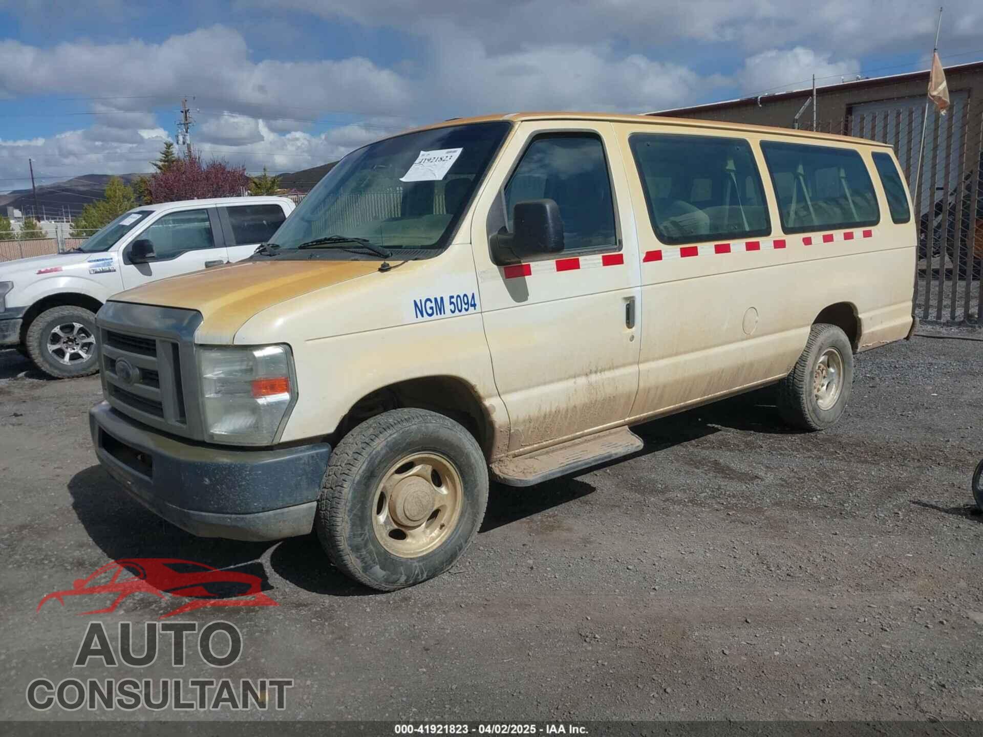 FORD E-350 SUPER DUTY 2011 - 1FBSS3BL0BDB20439