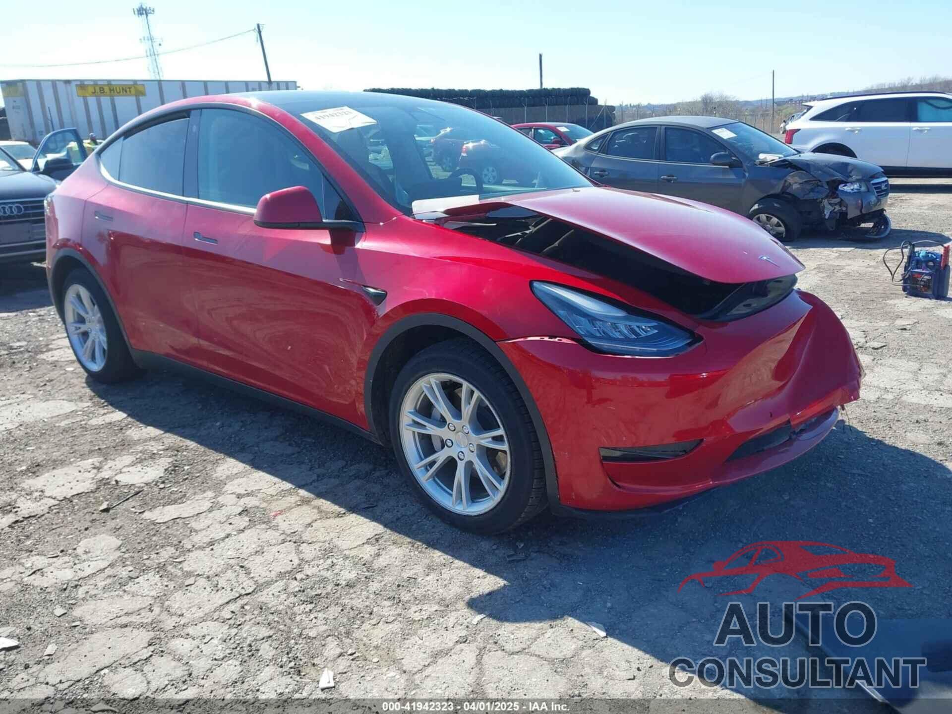 TESLA MODEL Y 2021 - 5YJYGDED1MF111410