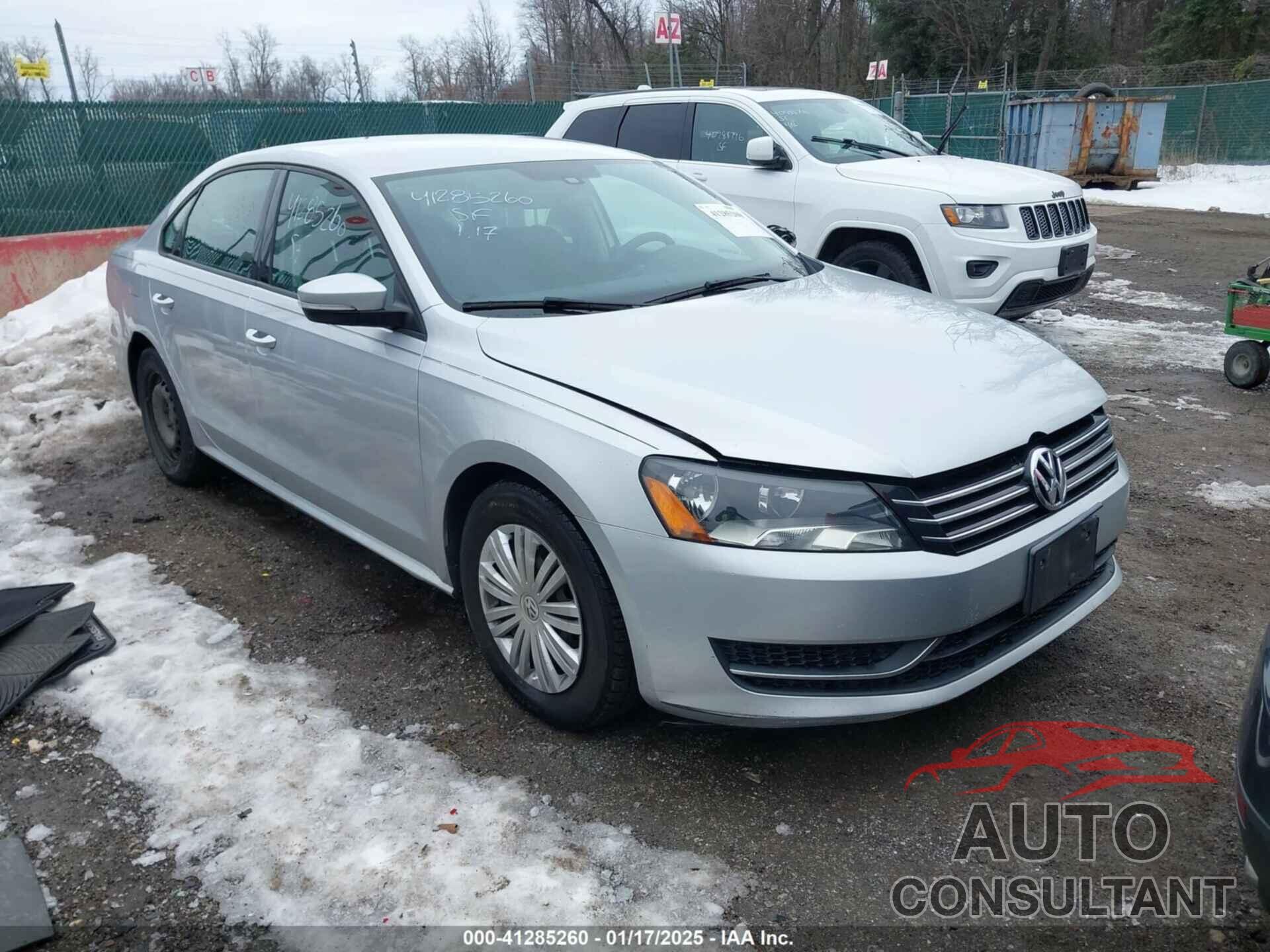 VOLKSWAGEN PASSAT 2014 - 1VWAP7A39EC002589