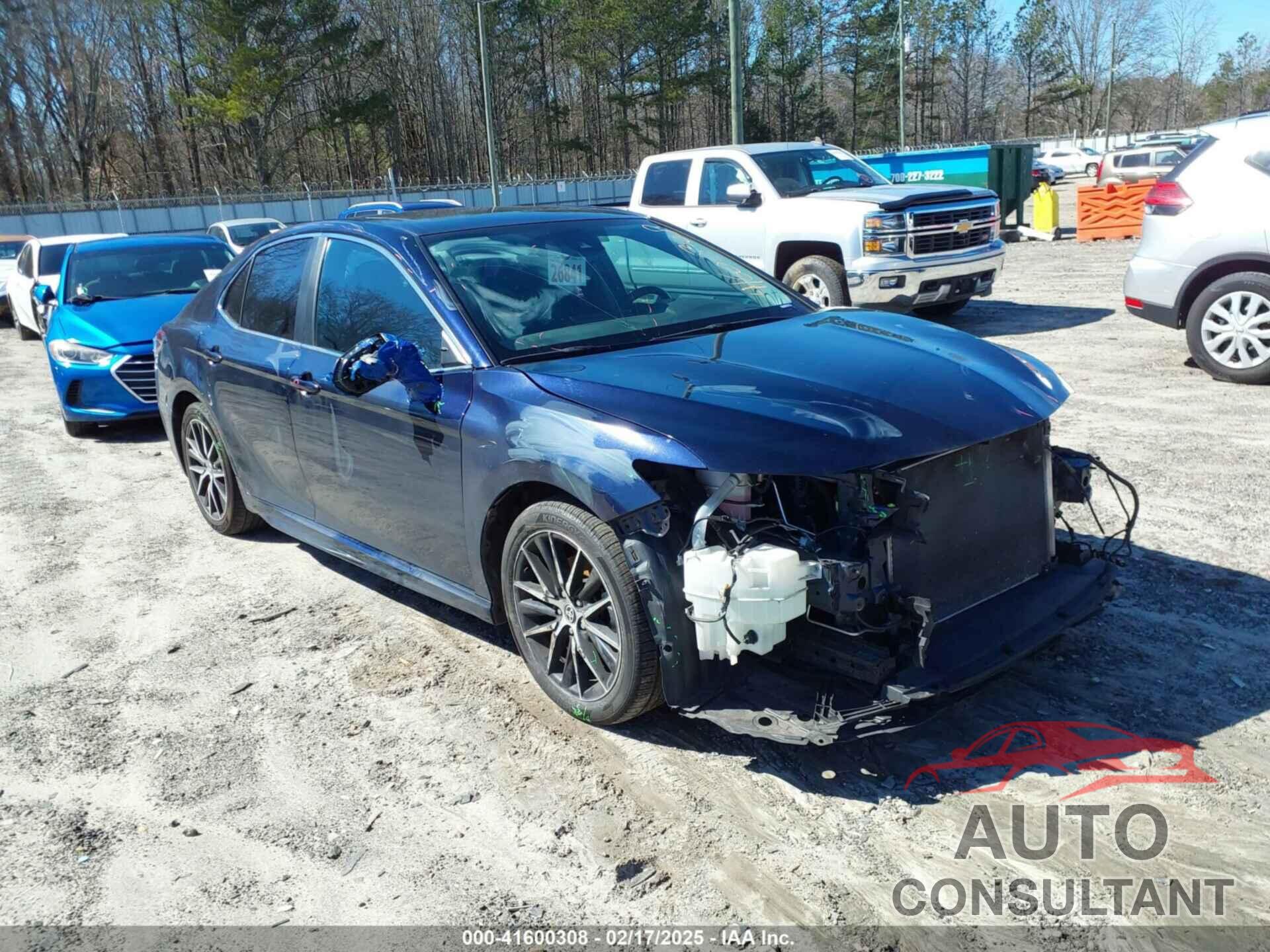 TOYOTA CAMRY 2021 - 4T1T11AK8MU565395