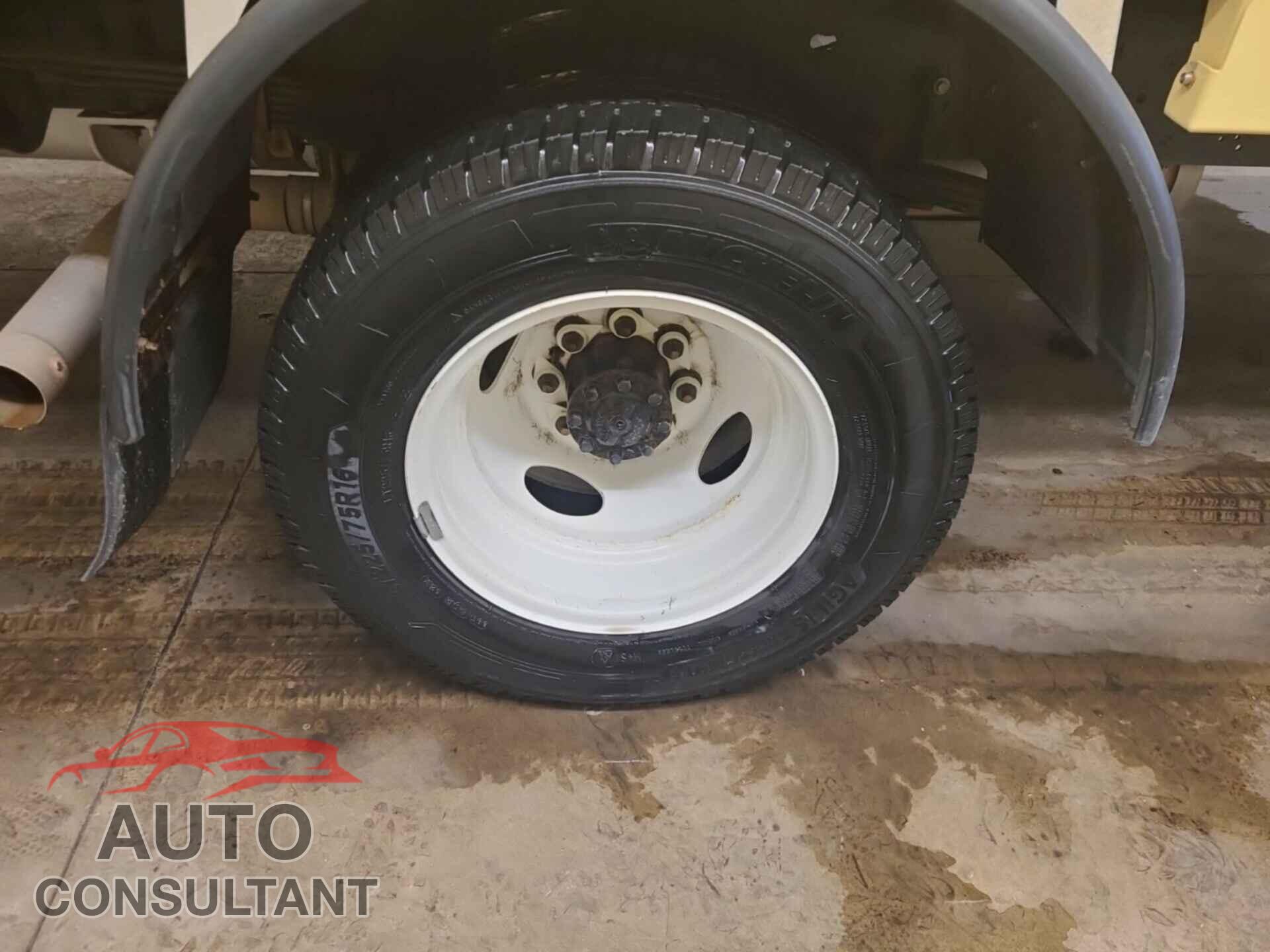 FORD ECONOLINE 2022 - 1FDXE4FN9NDC34448
