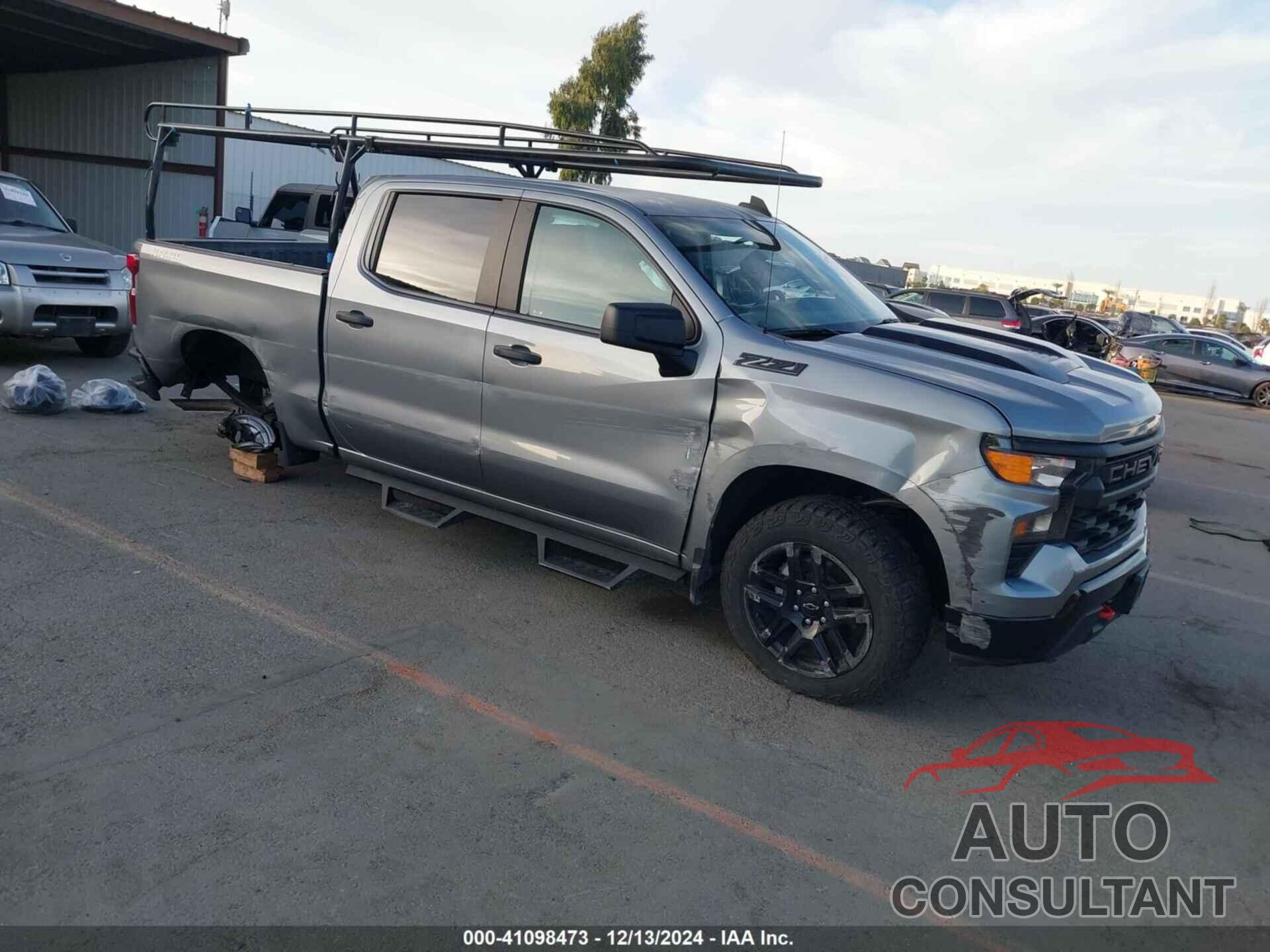 CHEVROLET SILVERADO 1500 2023 - 3GCPDCEK4PG296208