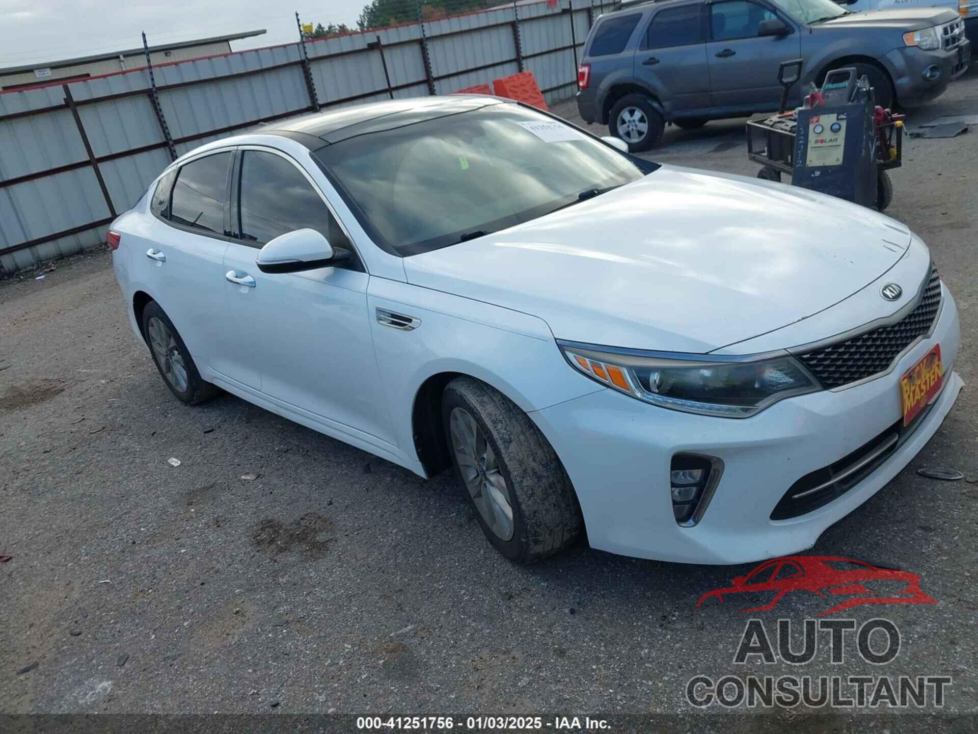 KIA OPTIMA 2018 - 5XXGU4L34JG209872