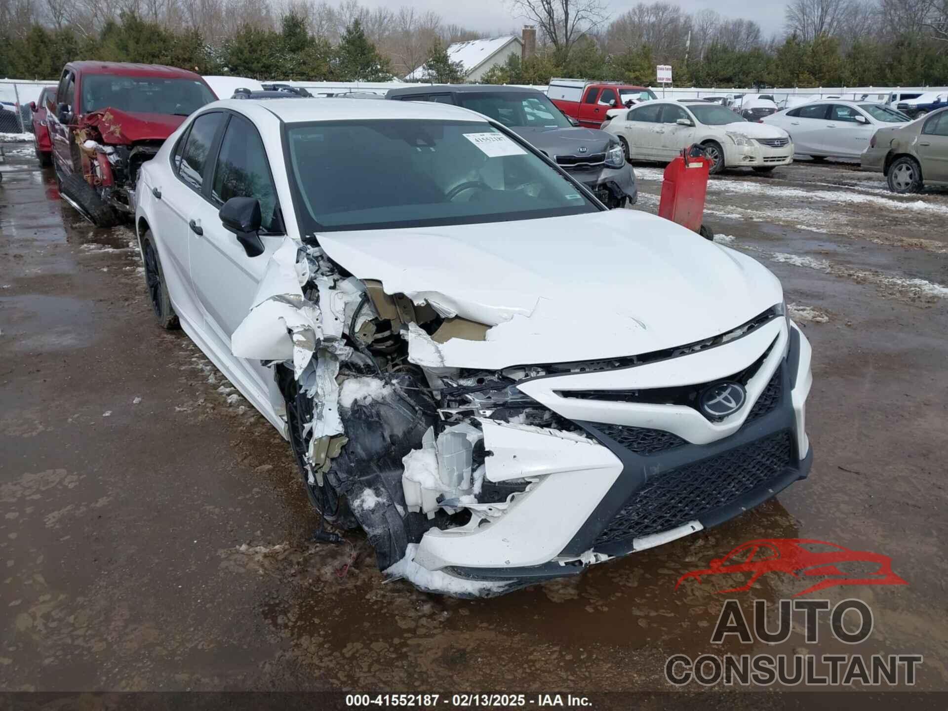 TOYOTA CAMRY 2020 - 4T1G11AK8LU307412