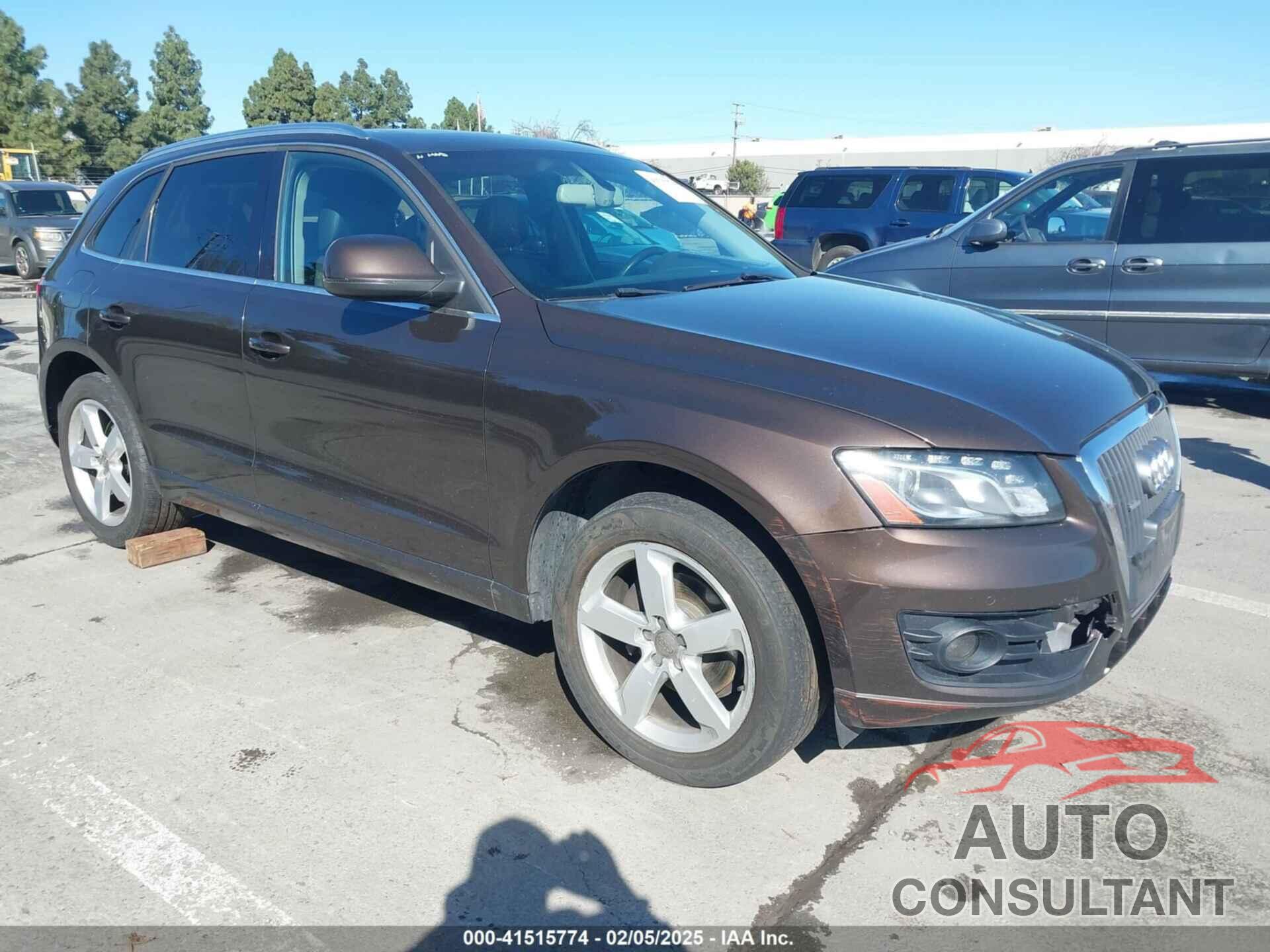 AUDI Q5 2011 - WA1LFAFP2BA052727