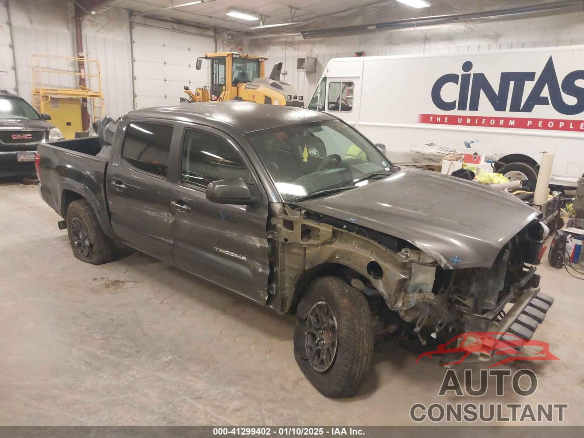 TOYOTA TACOMA 2017 - 5TFAZ5CN3HX037707