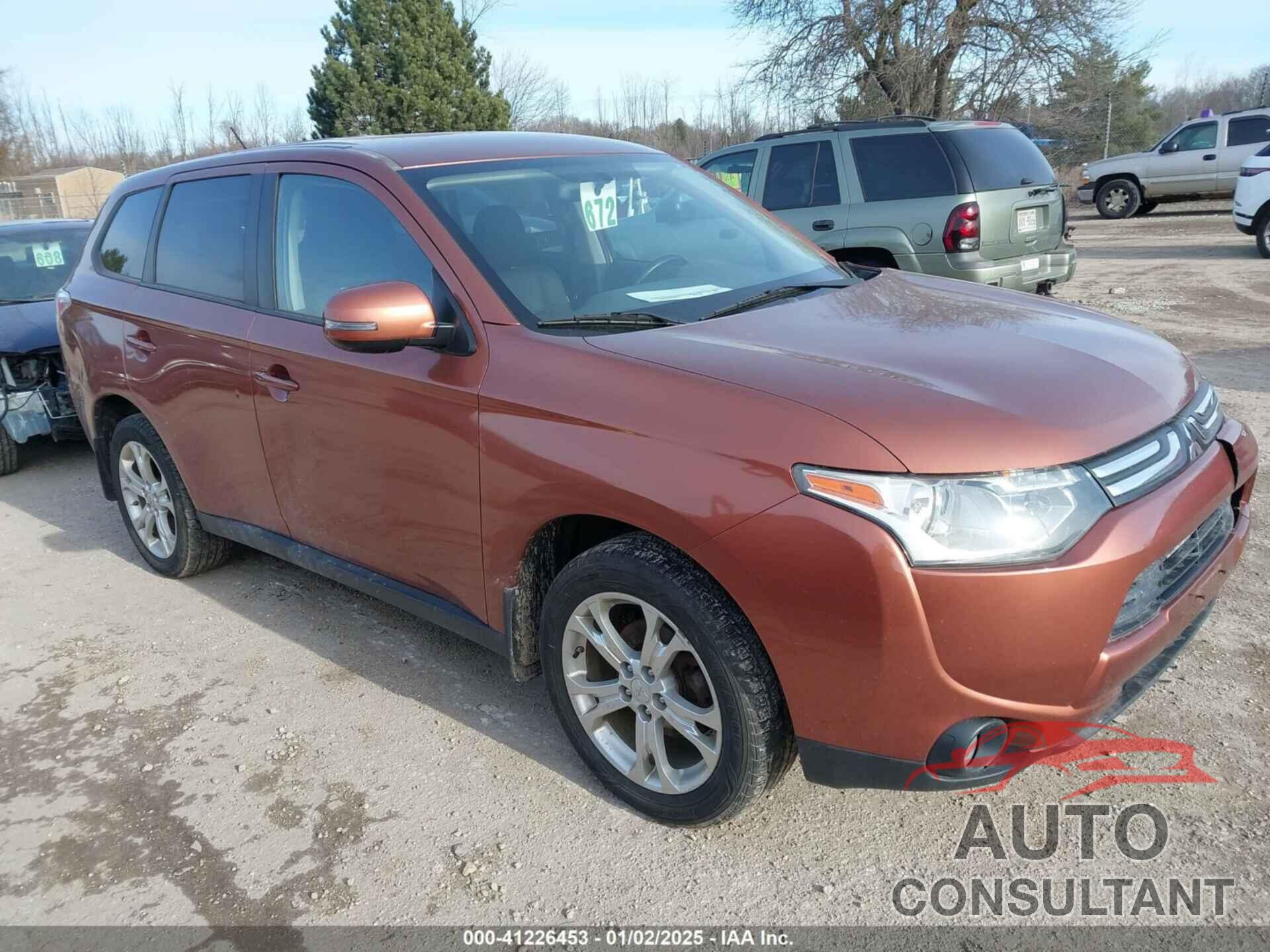 MITSUBISHI OUTLANDER 2014 - JA4AZ3A38EZ008817