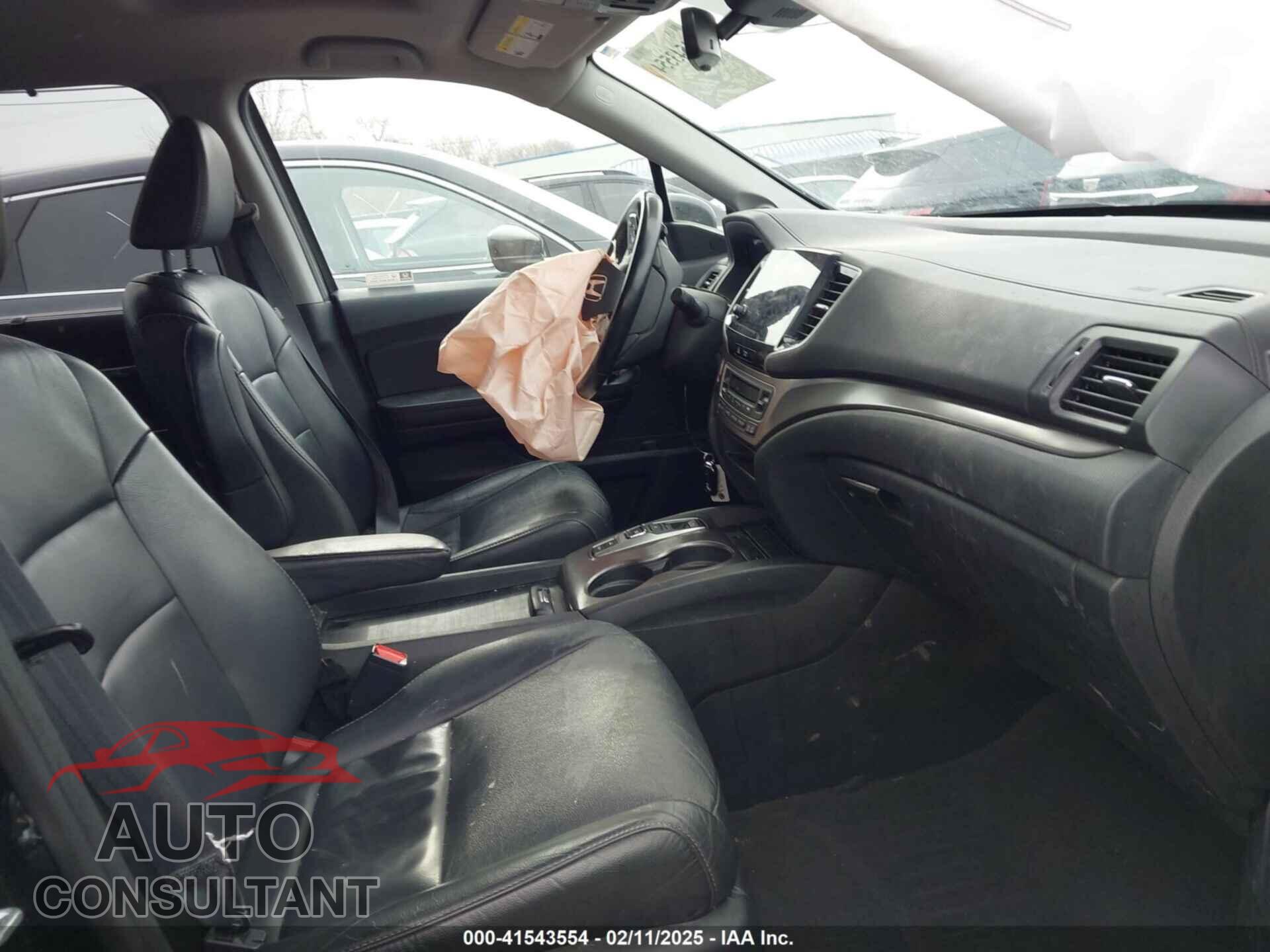 HONDA PILOT 2021 - 5FNYF6H56MB013198