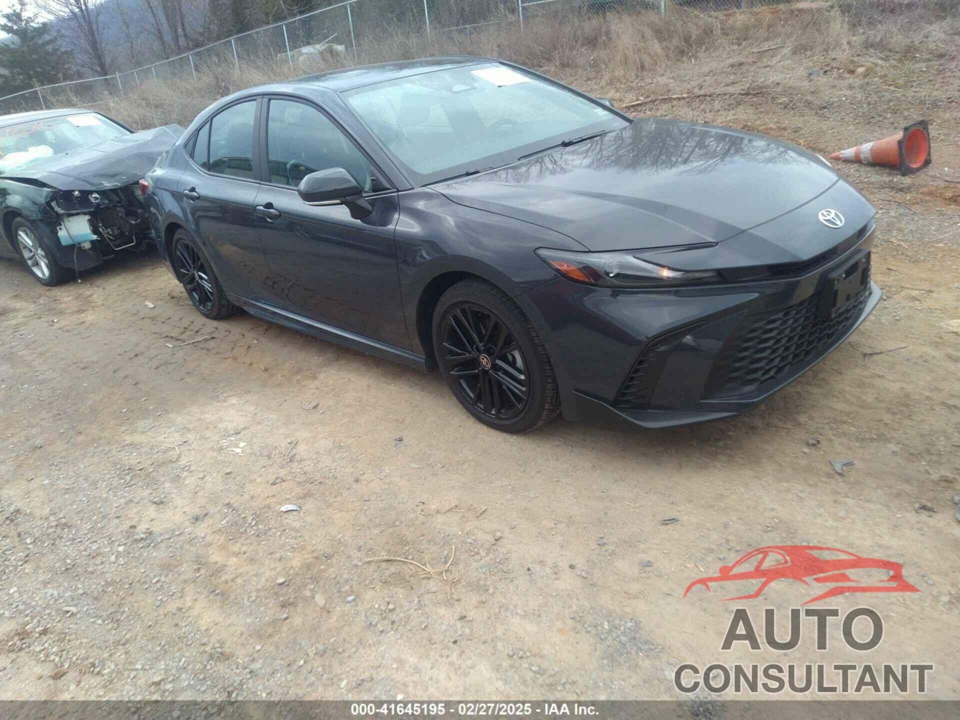 TOYOTA CAMRY 2025 - 4T1DAACK4SU009843
