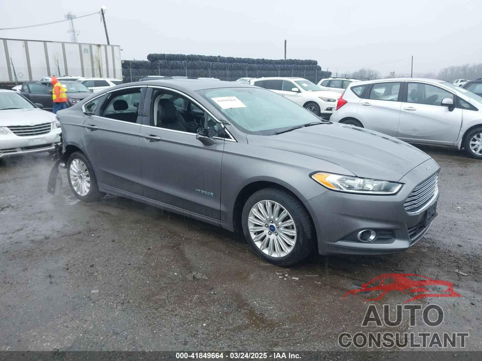 FORD FUSION HYBRID 2014 - 3FA6P0LU9ER363995