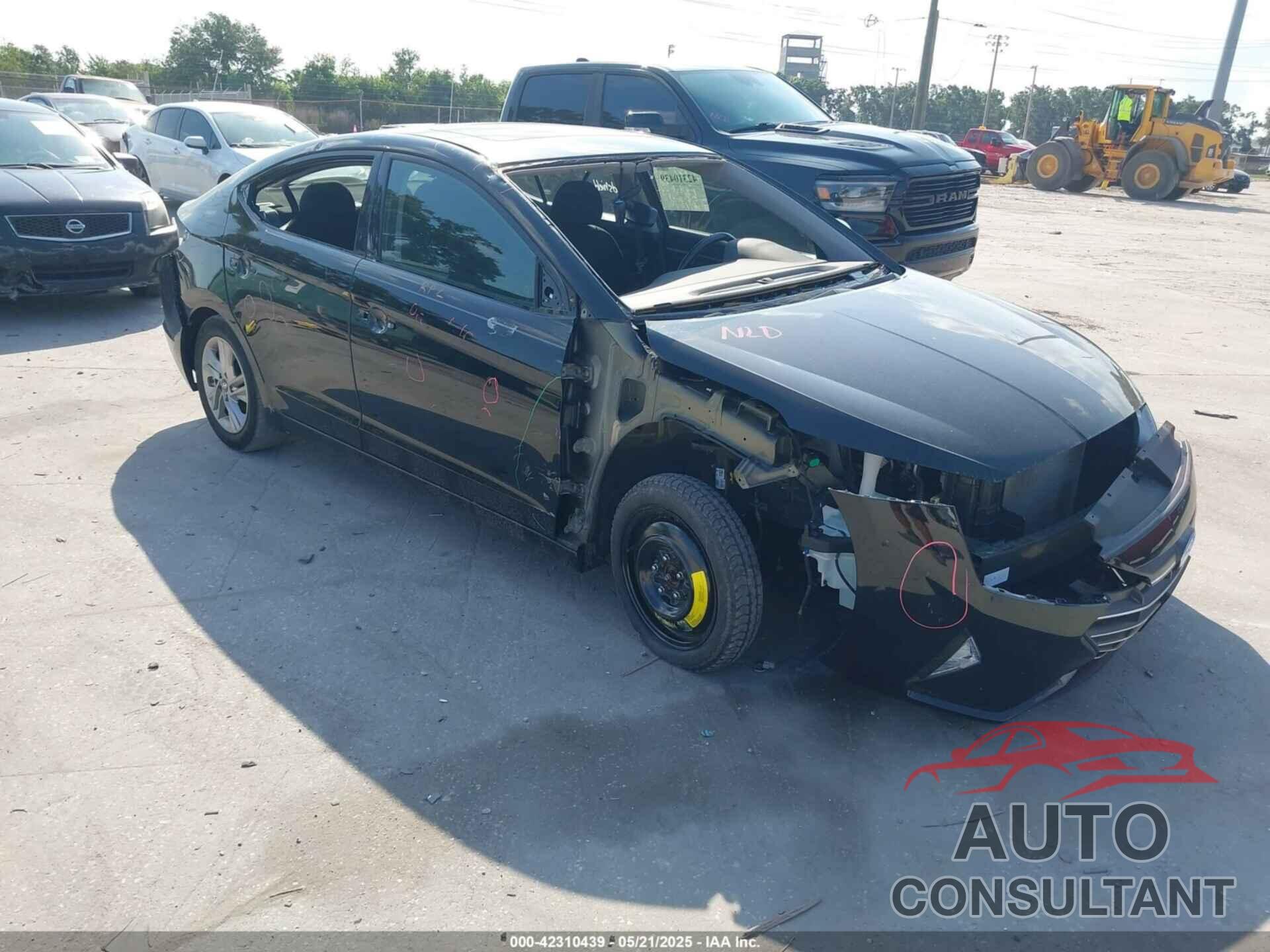 HYUNDAI ELANTRA 2019 - 5NPD84LF2KH461109