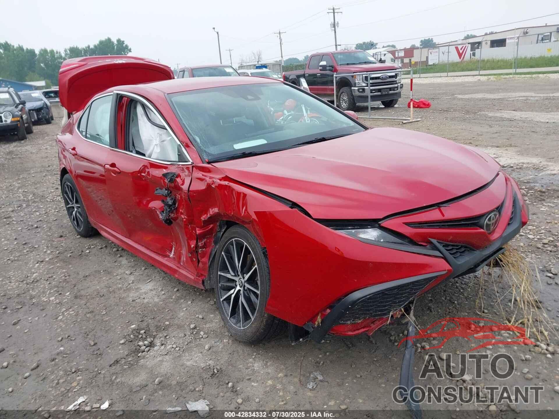 TOYOTA CAMRY 2021 - 4T1G11AK1MU406638