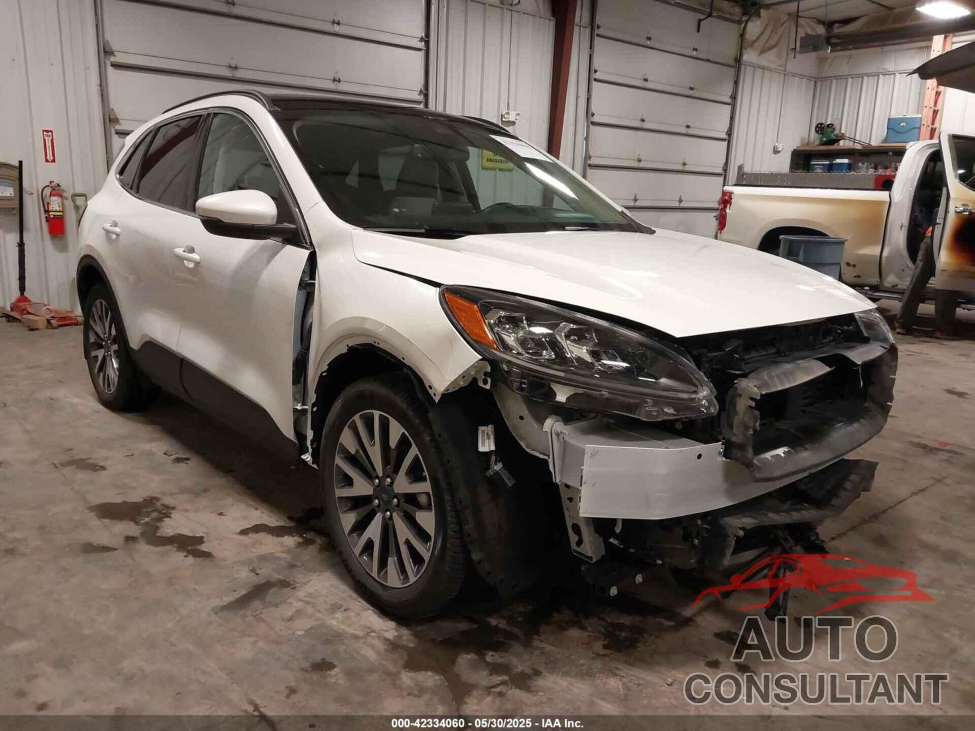 FORD ESCAPE 2020 - 1FMCU9J99LUA26706