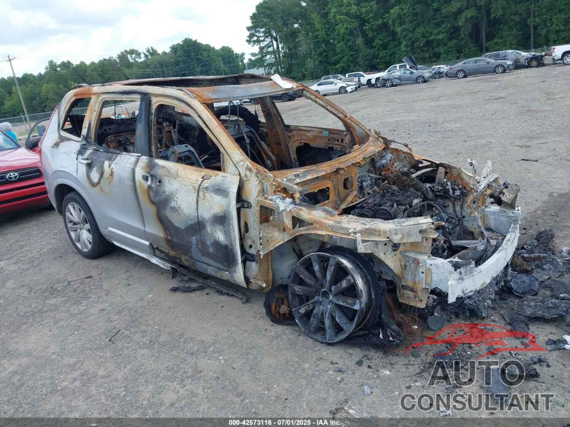 VOLVO XC90 2018 - YV4A22PK7J1377807