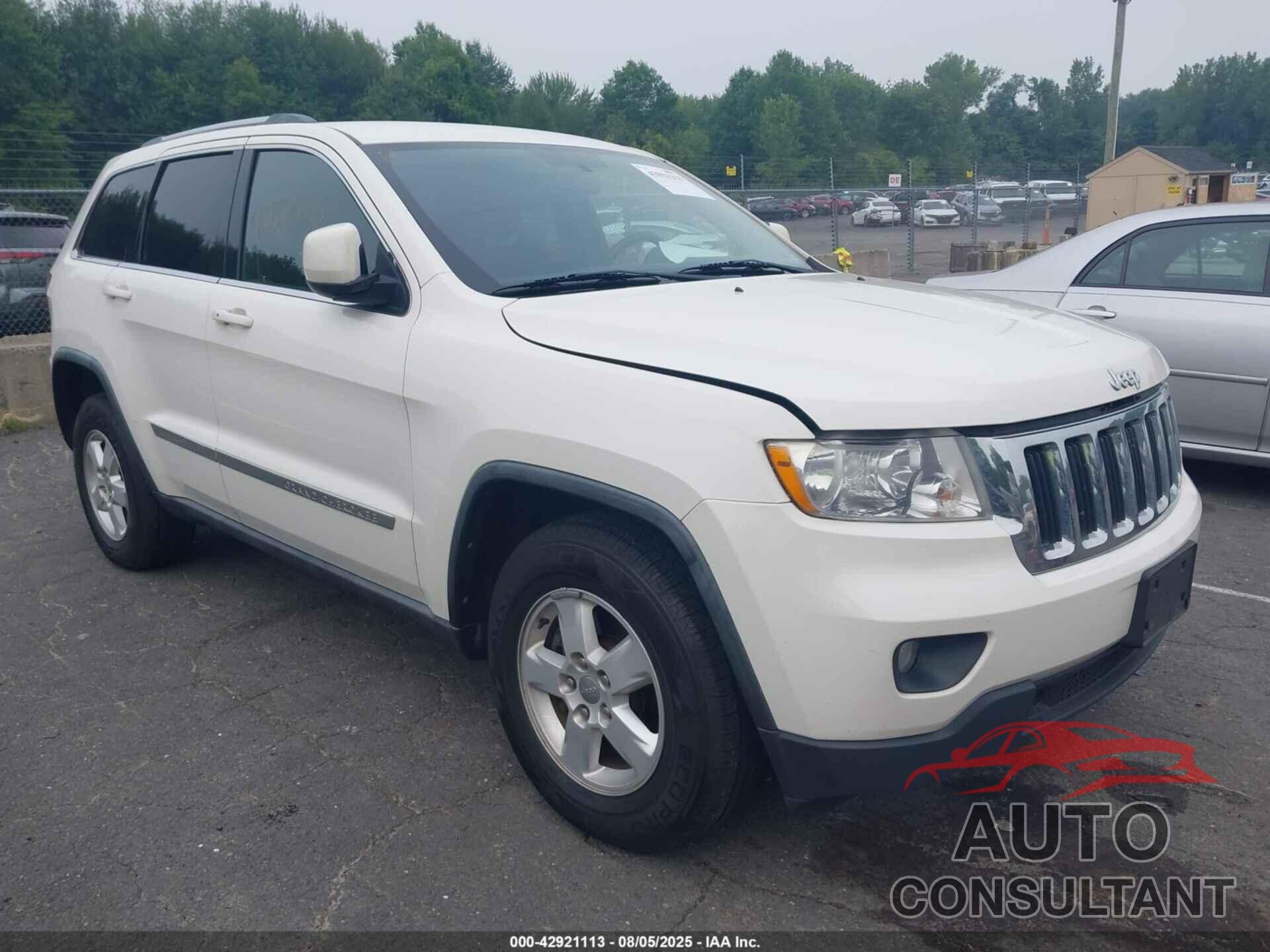 JEEP GRAND CHEROKEE 2011 - 1J4RR4GG6BC555120