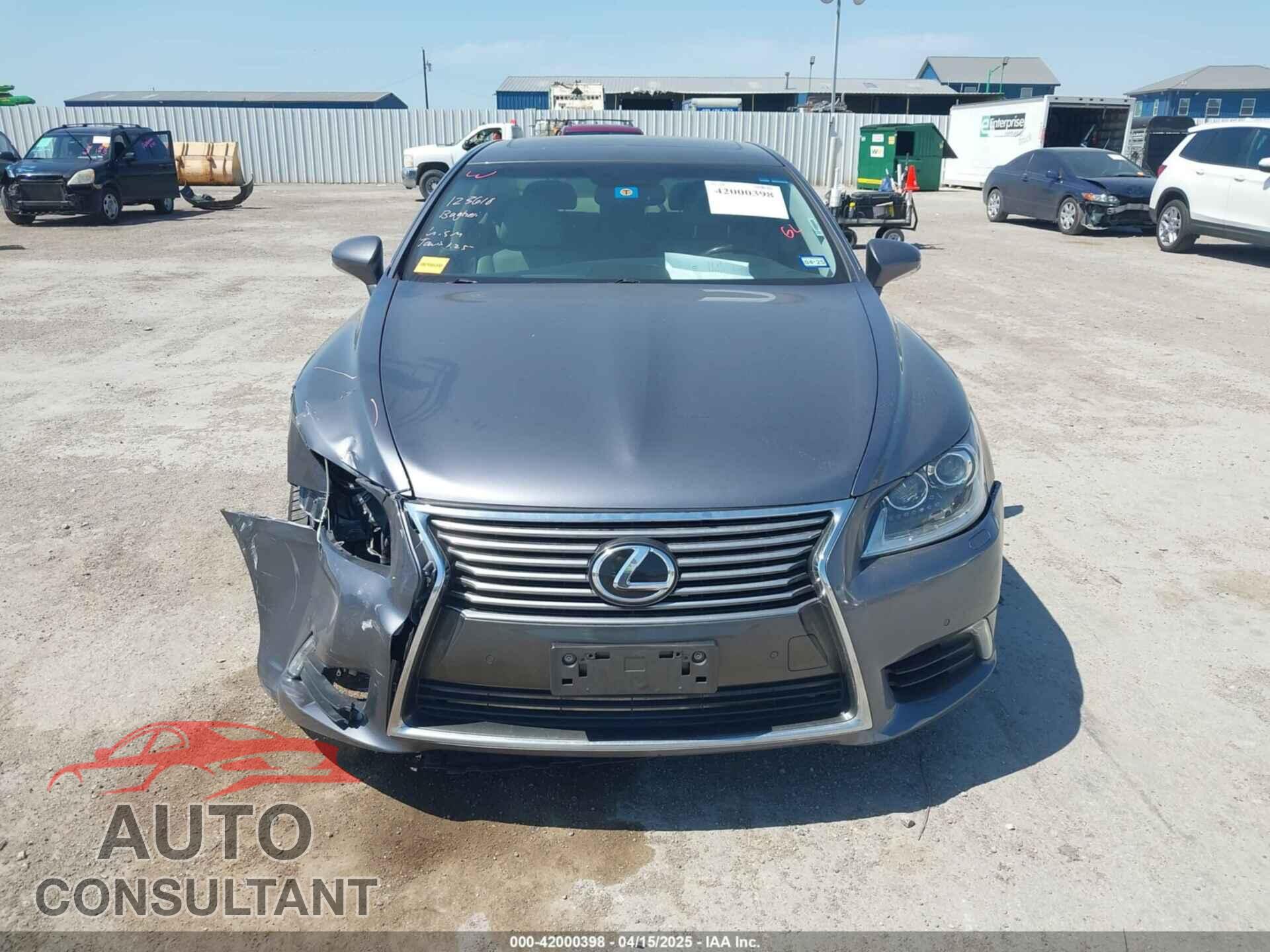 LEXUS LS 460 2013 - JTHBL5EF7D5121075