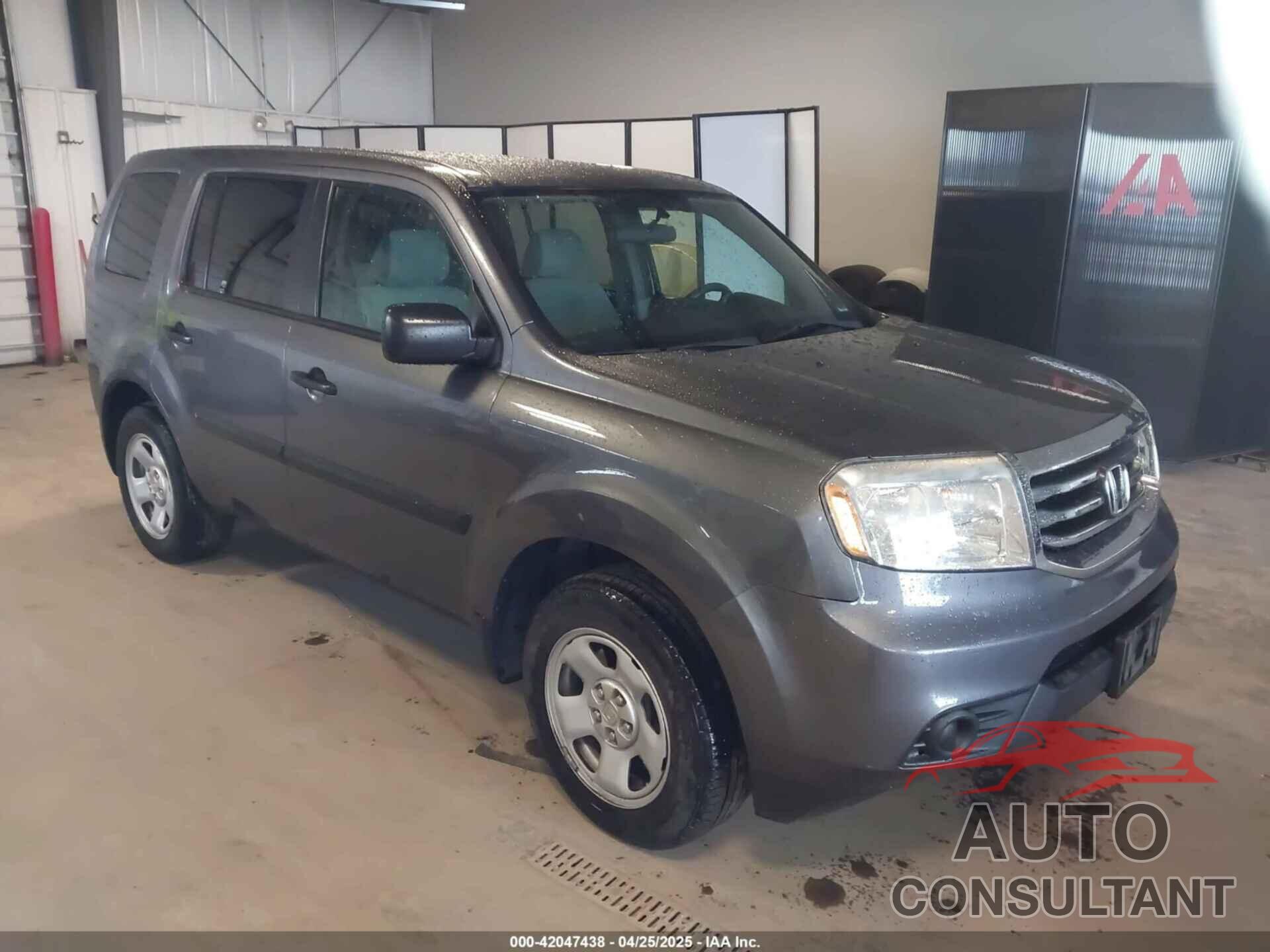 HONDA PILOT 2015 - 5FNYF4H24FB015111