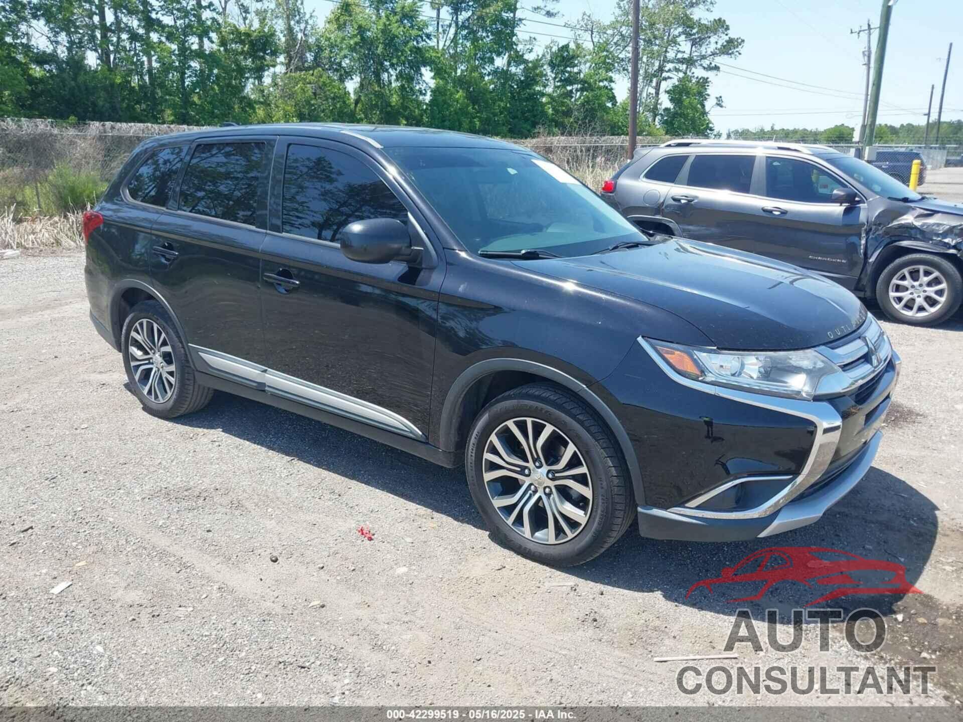 MITSUBISHI OUTLANDER 2018 - JA4AD2A33JZ069124