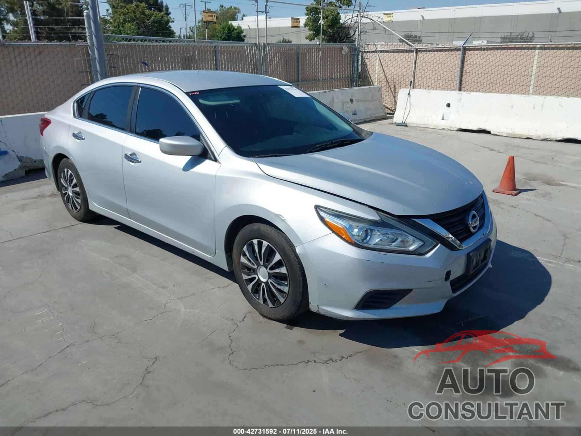 NISSAN ALTIMA 2017 - 1N4AL3AP9HN355455