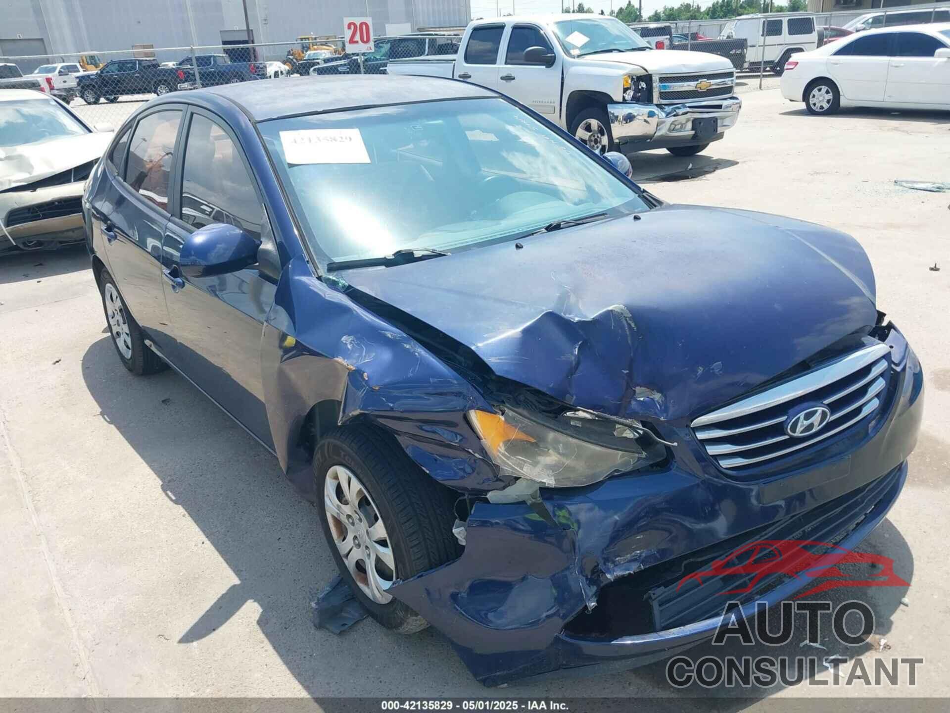 HYUNDAI ELANTRA 2010 - KMHDU4AD4AU014701