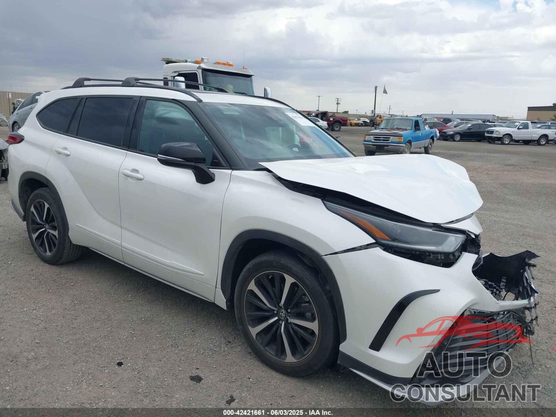 TOYOTA HIGHLANDER 2021 - 5TDJZRAH4MS058943