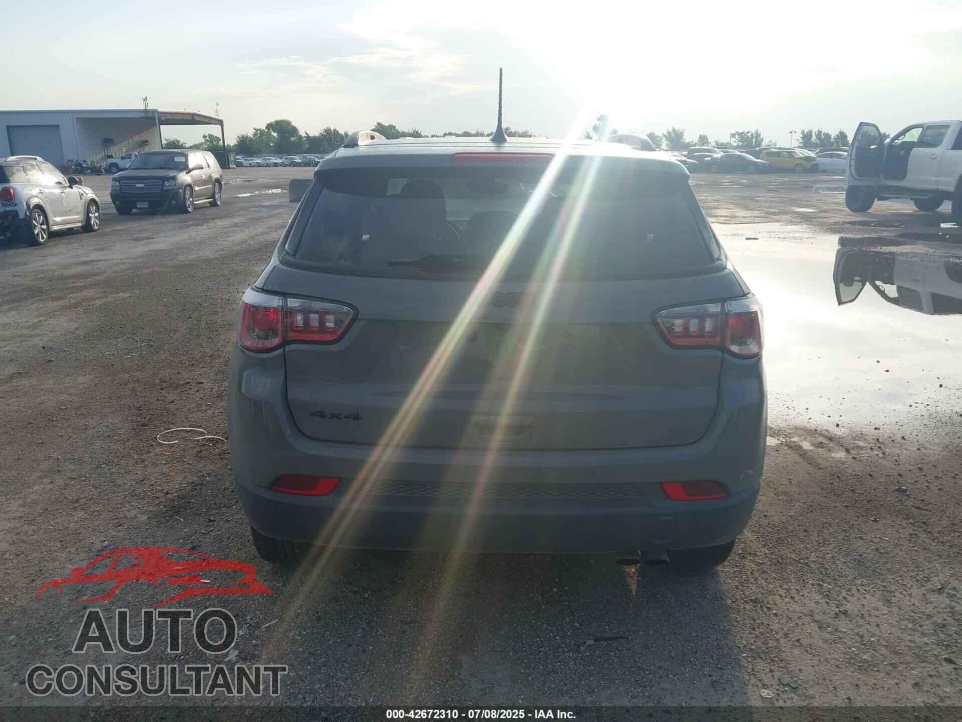 JEEP COMPASS 2019 - 3C4NJDAB5KT847029