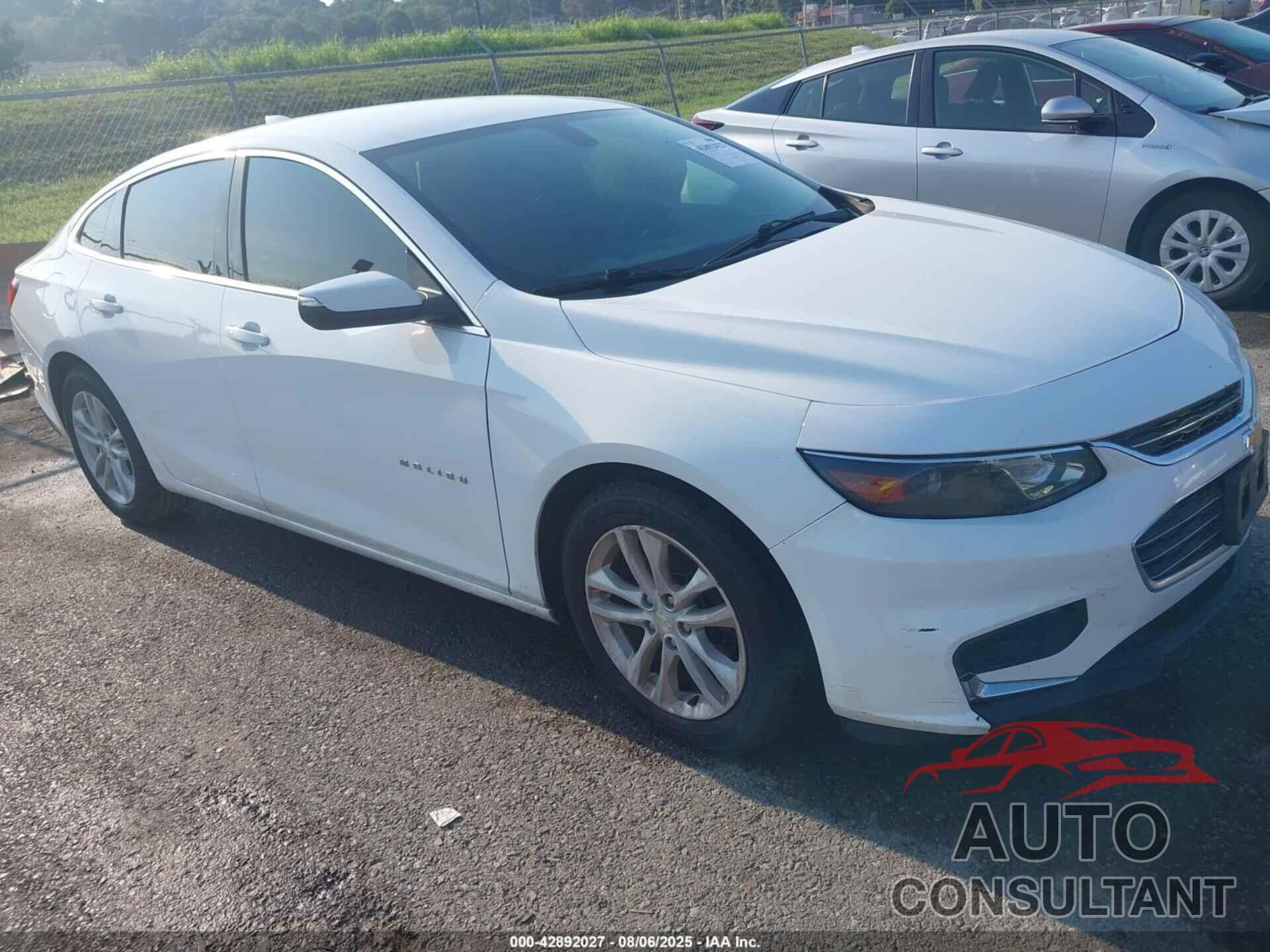 CHEVROLET MALIBU 2016 - 1G1ZE5ST4GF310827