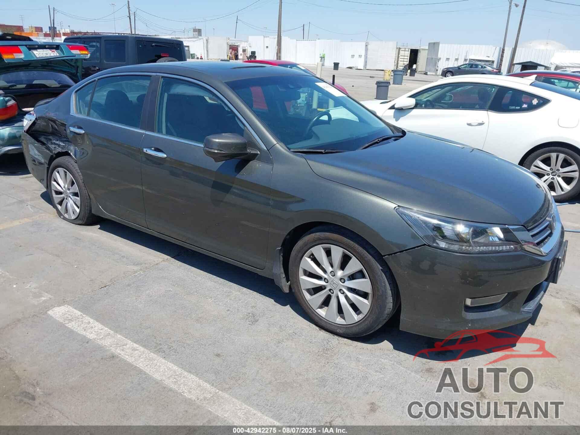 HONDA ACCORD 2013 - 1HGCR2F89DA038775
