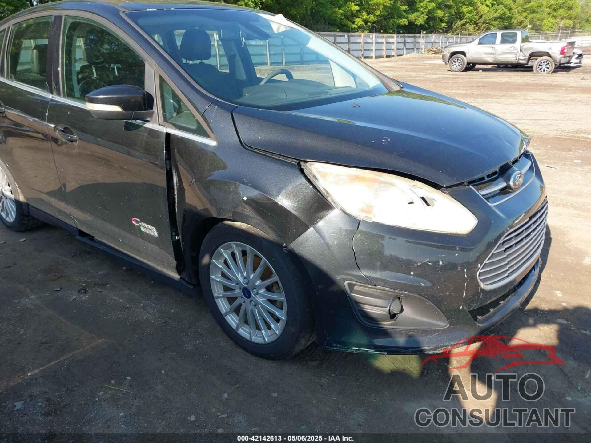 FORD C-MAX ENERGI 2013 - 1FADP5CU2DL510935