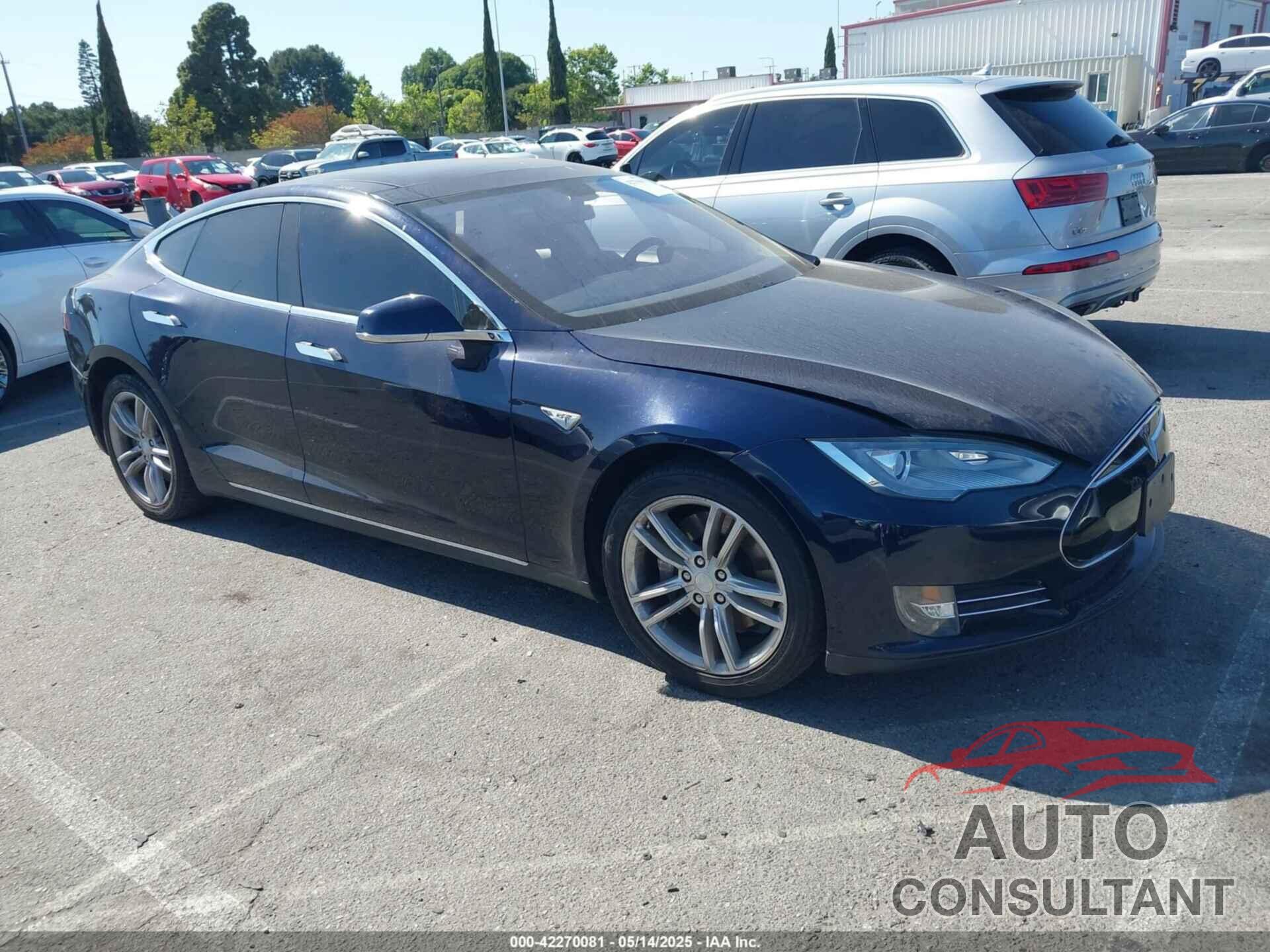 TESLA MODEL S 2013 - 5YJSA1CNXDFP06063