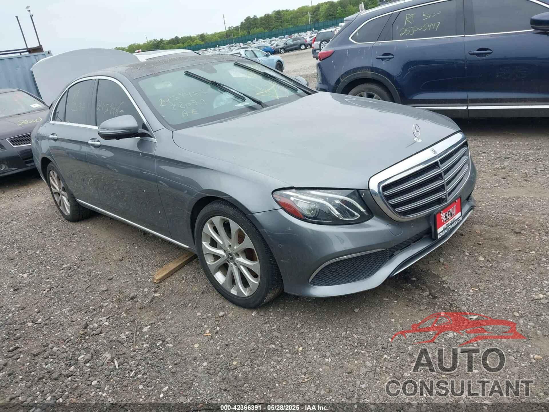 MERCEDES-BENZ E 300 2019 - WDDZF4KB9KA575468
