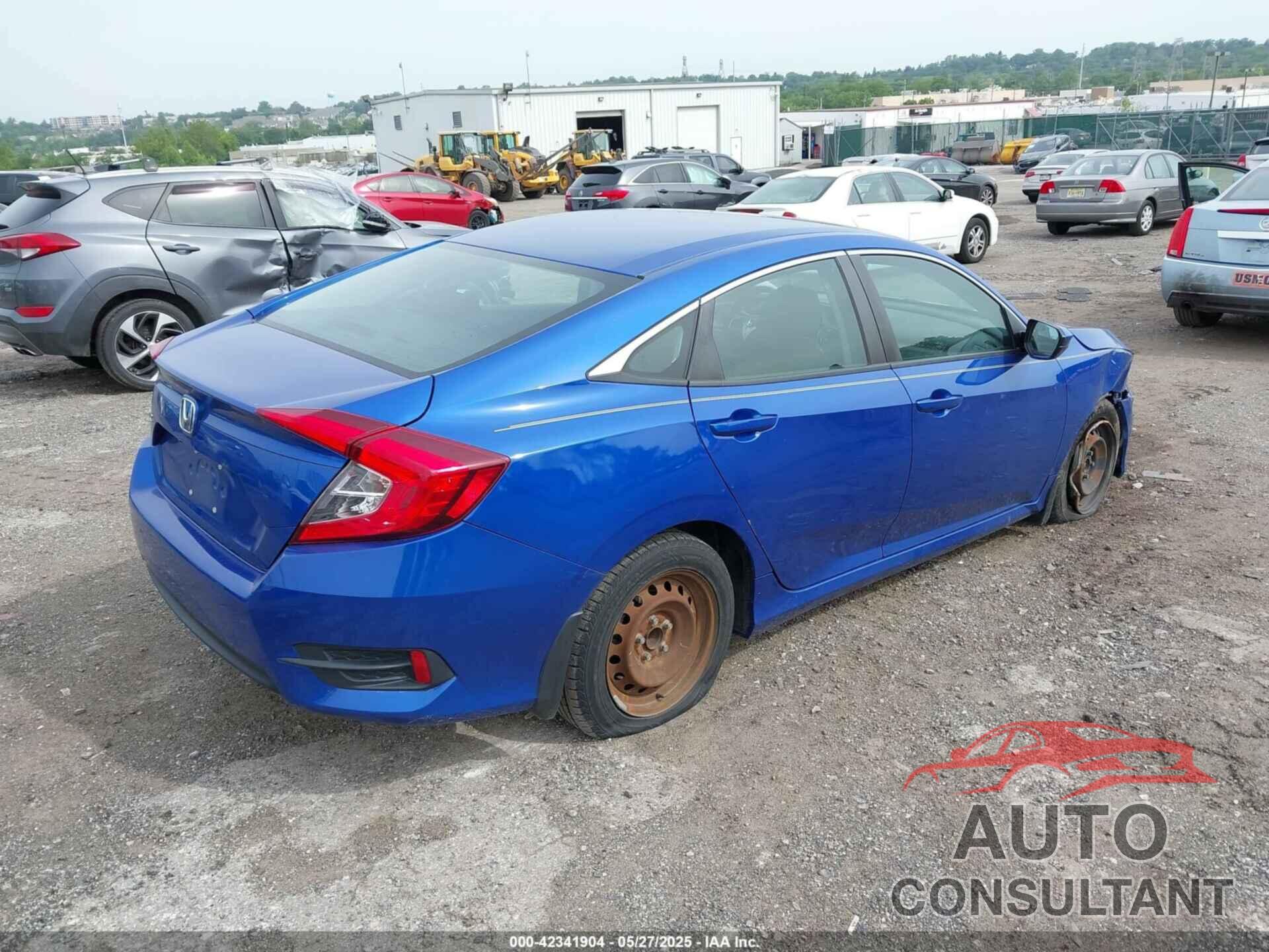 HONDA CIVIC 2017 - 19XFC2F58HE058408