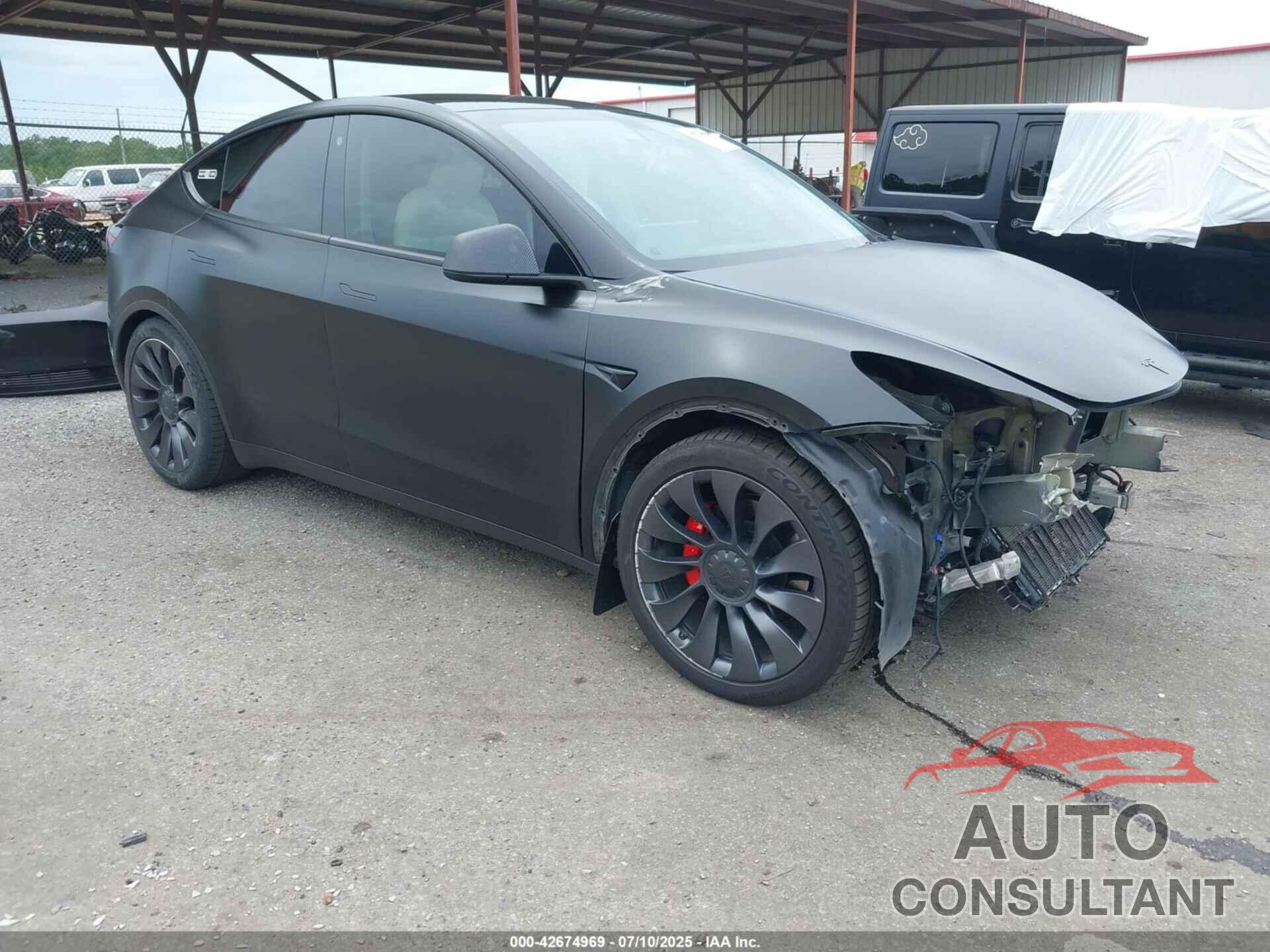 TESLA MODEL Y 2022 - 7SAYGDEF0NF313614